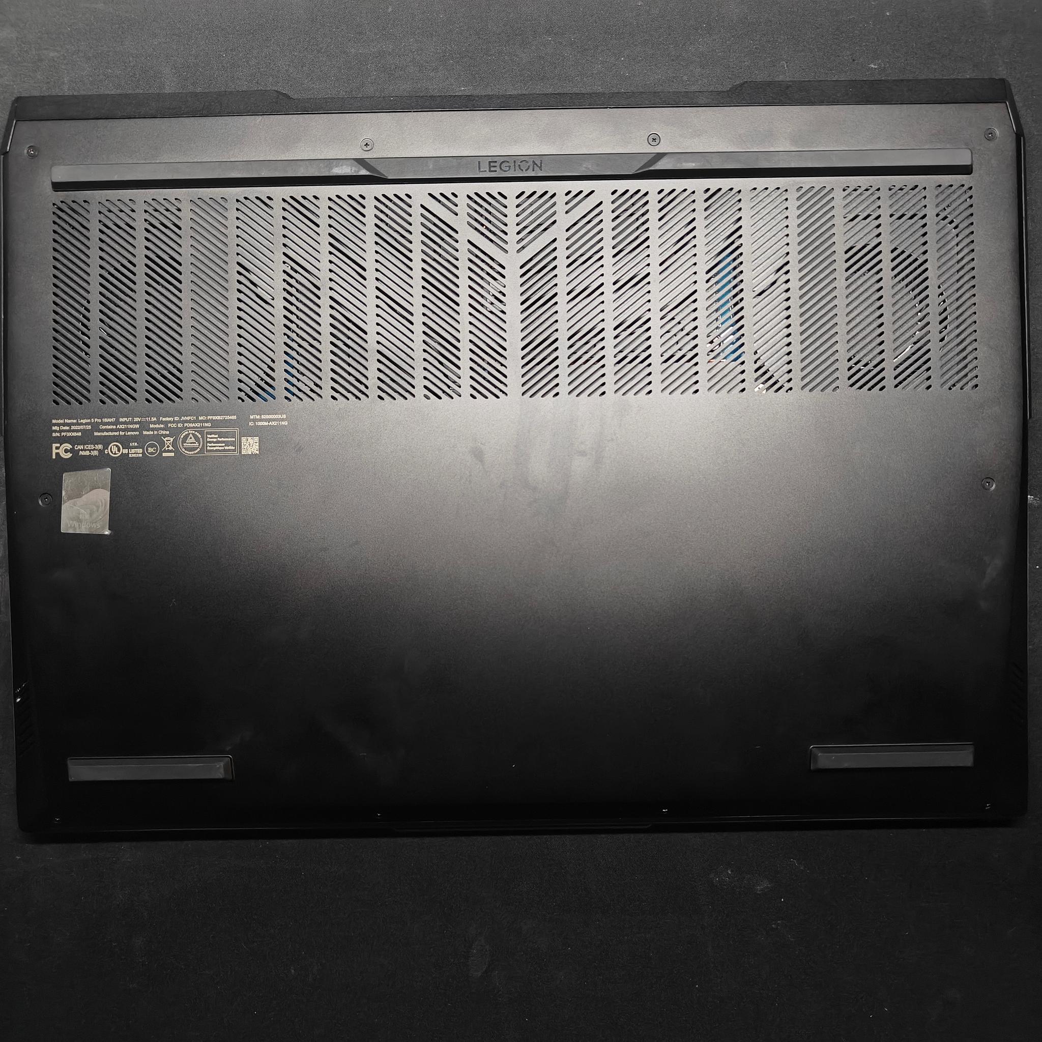 *New Battery* Lenovo Legion 5 Pro i7-12700H • RTX 3050 Ti • 16GB RAM • 512GB SSD • 165Hz
