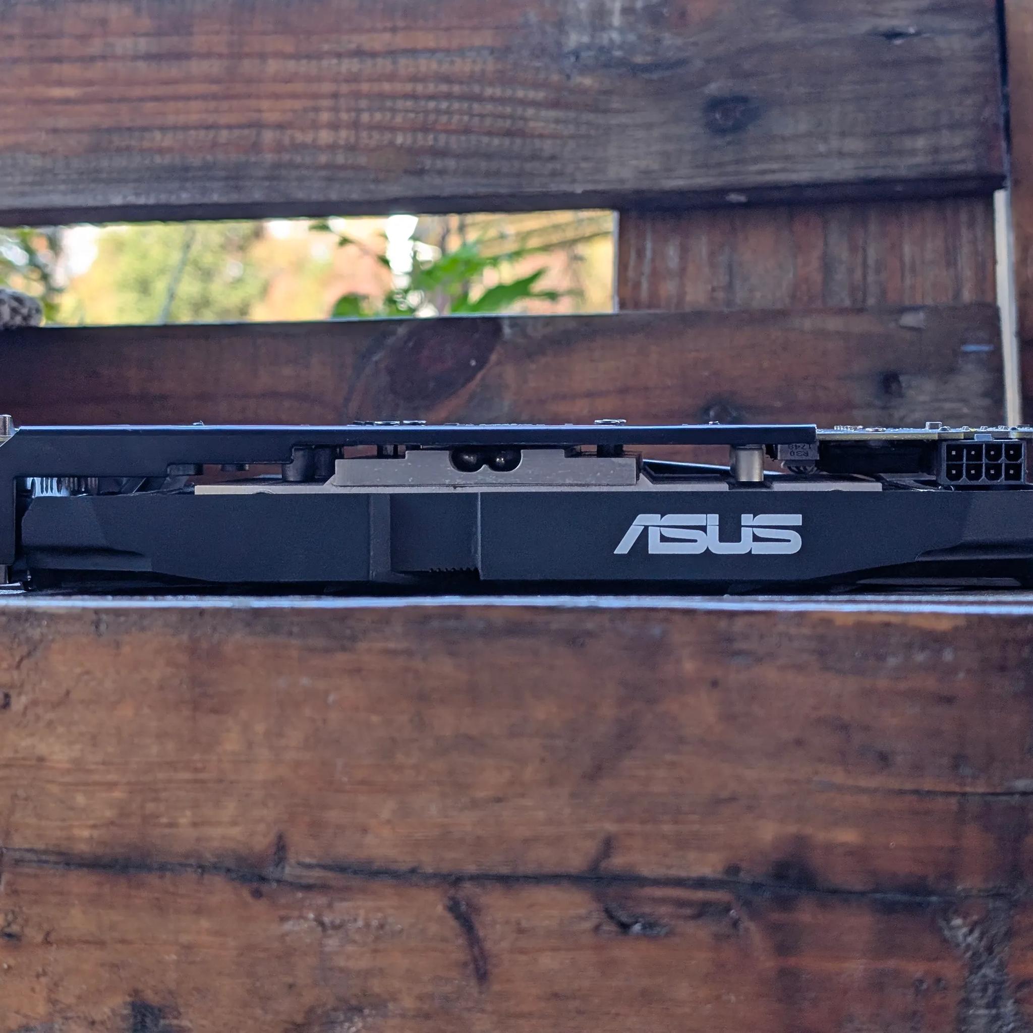 ASUS Dual RX 580 8GB (Mining Edition)