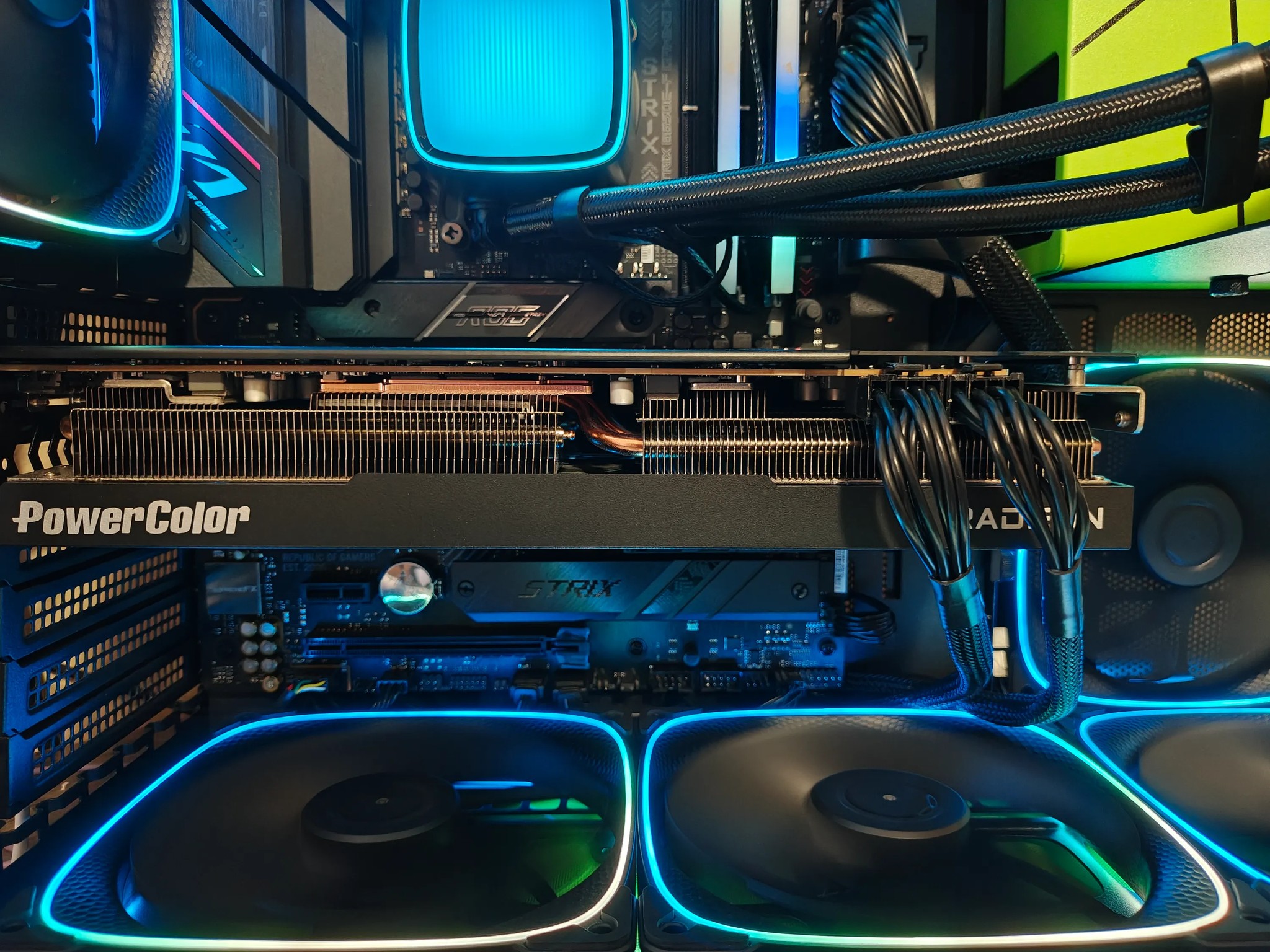 7800 XT - Power Color Fighter