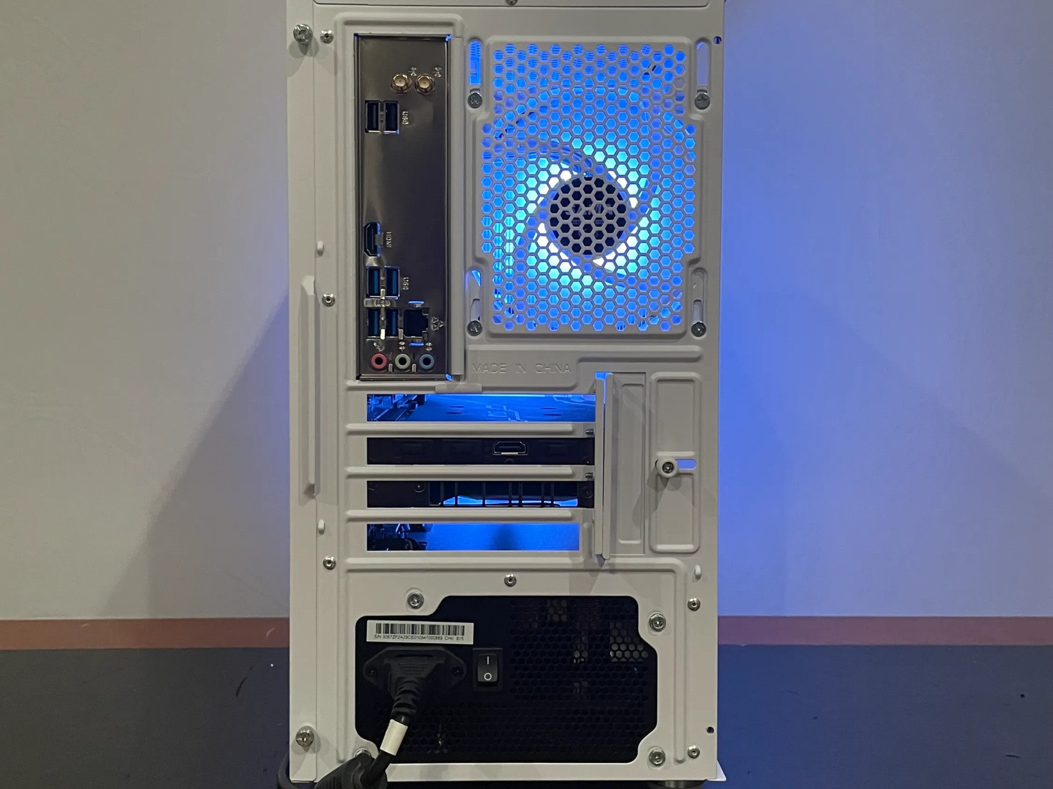 ⚪ White 1080p PC | RTX 2060 12GB | Ryzen 5 3600 | WiFi and Bluetooth | ARGB Control ⚪