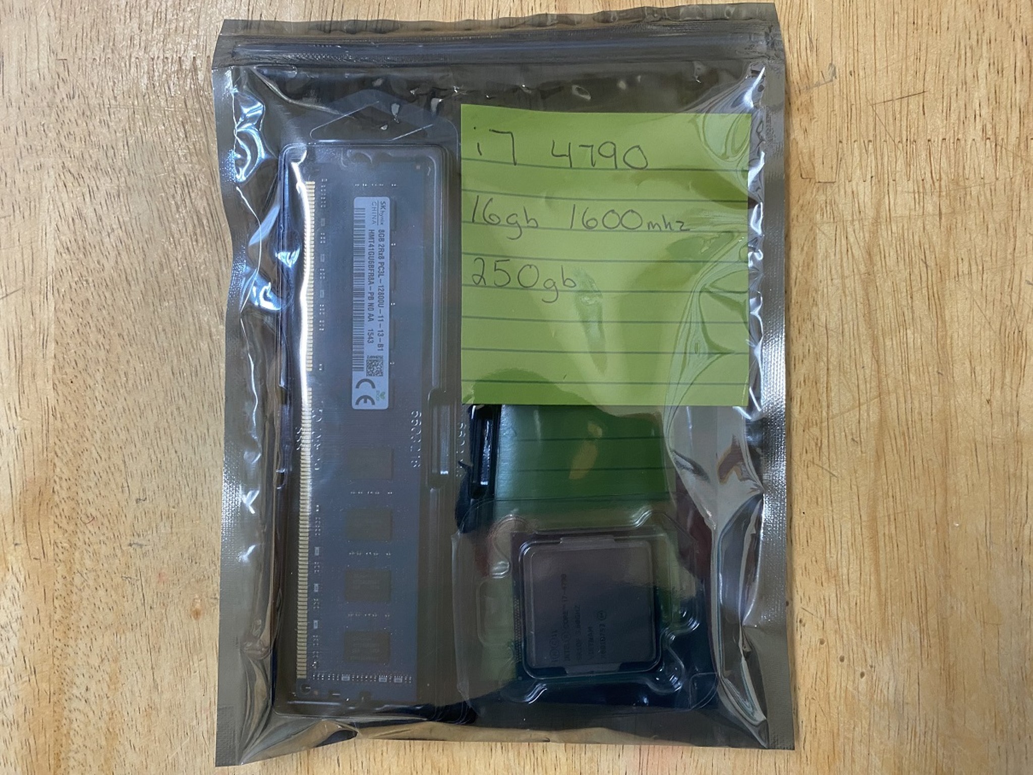Combo Bag - Core i7 (4th gen), 16gb DDR3 1600MHz (8x2), 250gb SSD