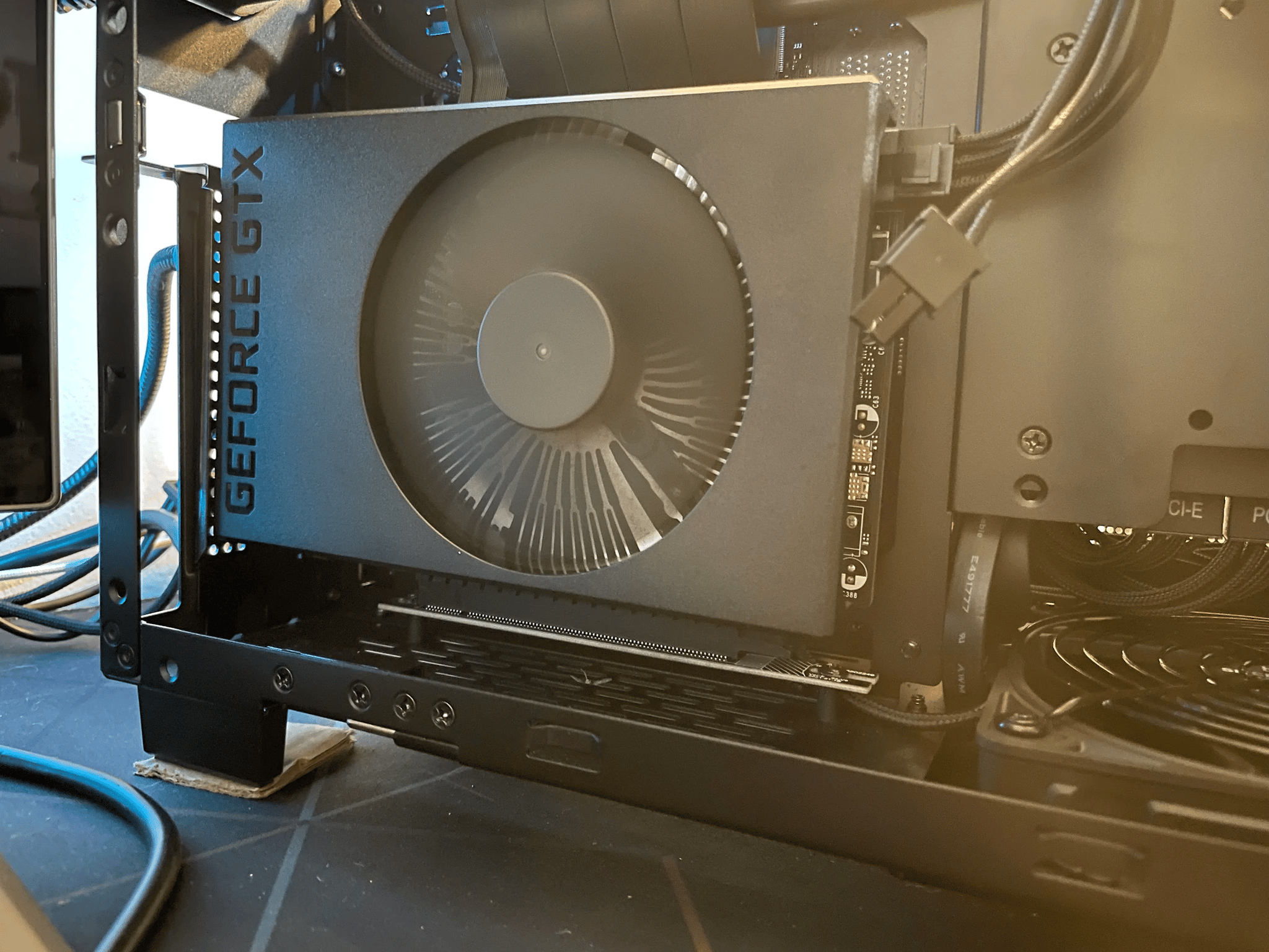 SFF Nvidia GTX 1650 Super