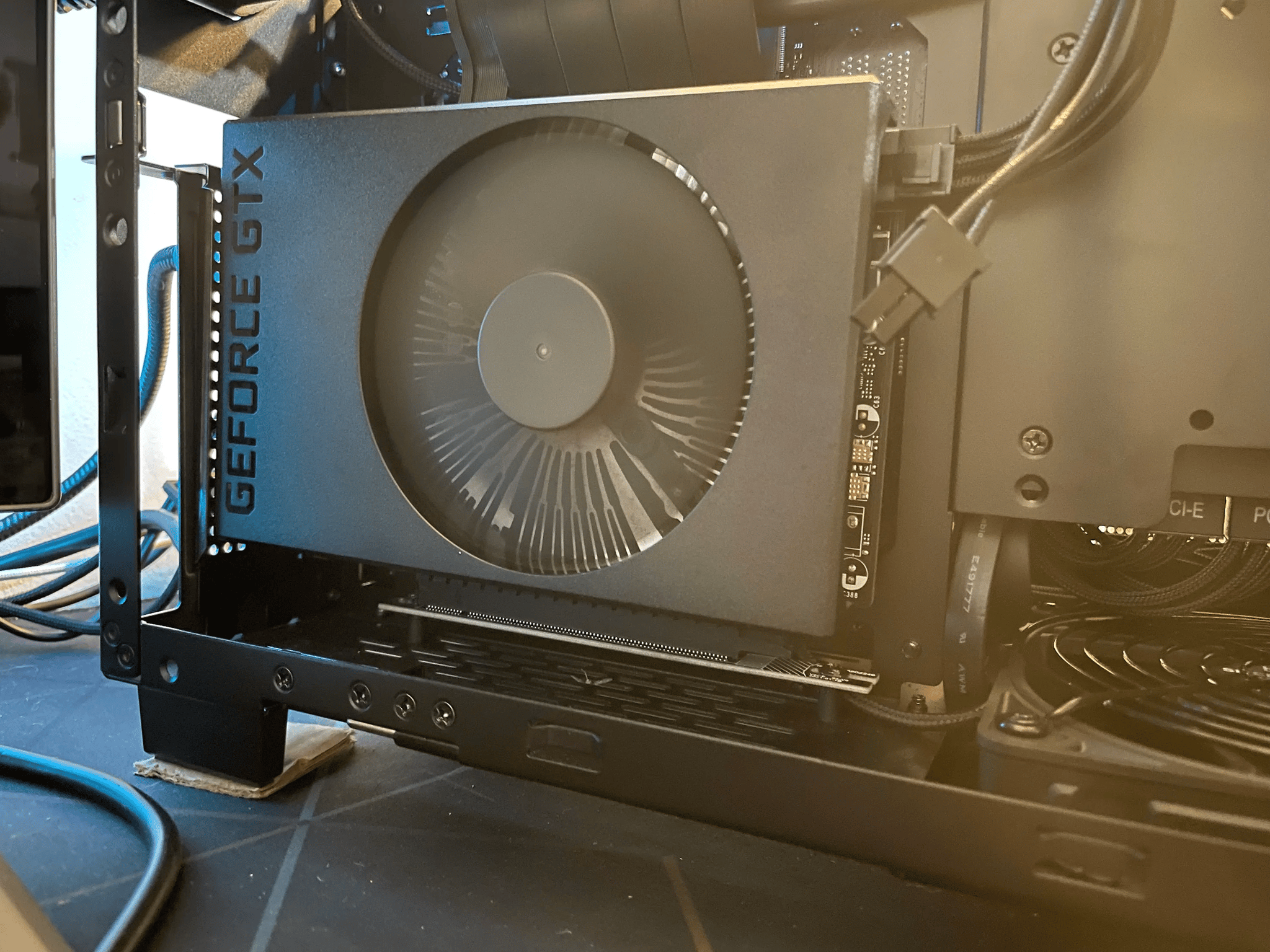 SFF Nvidia GTX 1650 Super