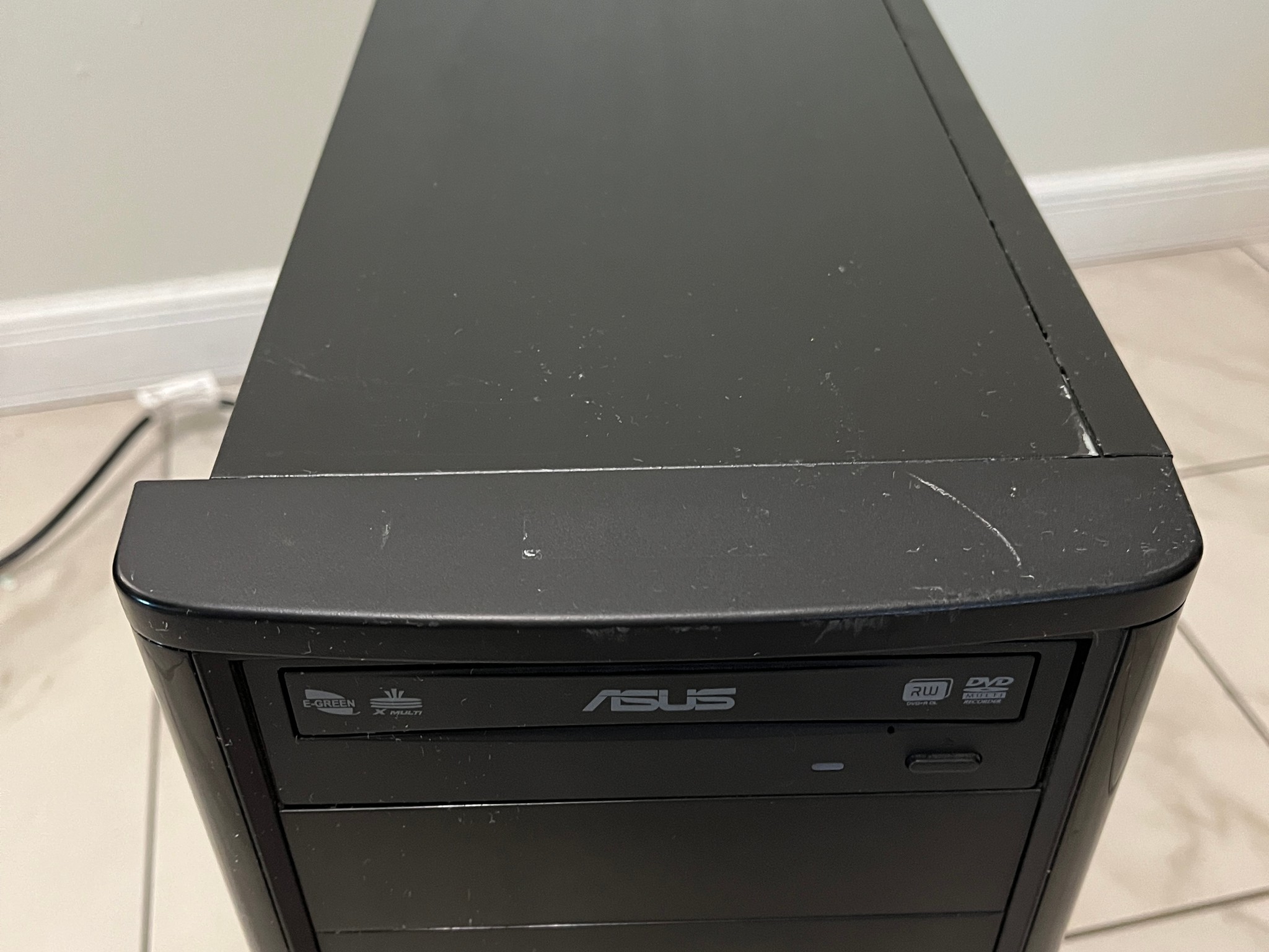 NVIDIA RTX 3070, Intel Core i7-9700f, 16GB RAM, 1TB SSD - High FPS Sleeper Gaming PC w/ Wi-Fi & BT