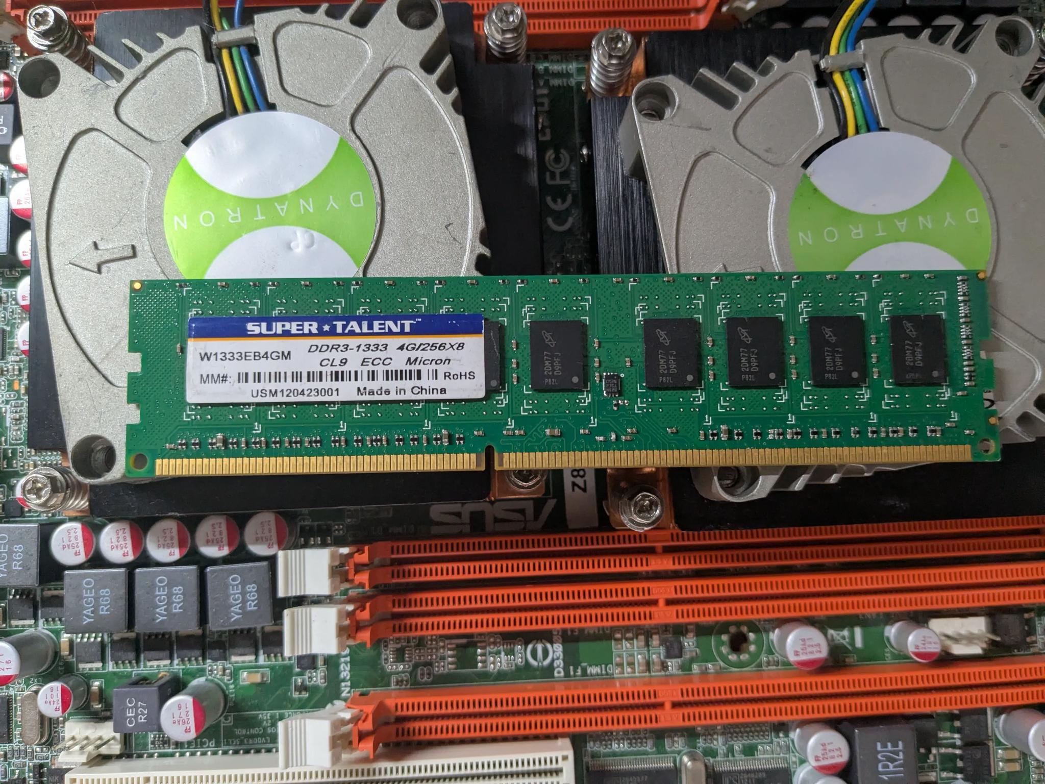 Dual CPU! 12 Cores, 24 Threads, Asus Z8NA-D6C server motherboard + 2x X5650 + 4GB RAM + 1GB GPU