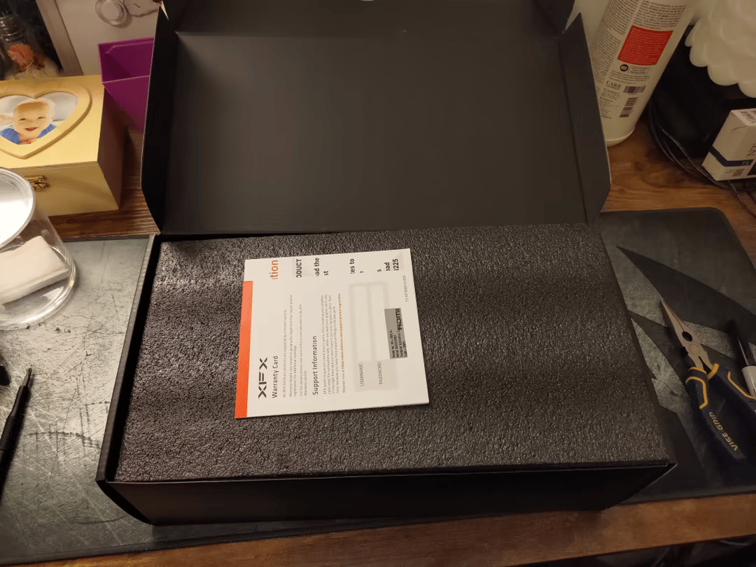 Open Box XFX SWFT 210 Radeon RX 6600 (Non-XT)