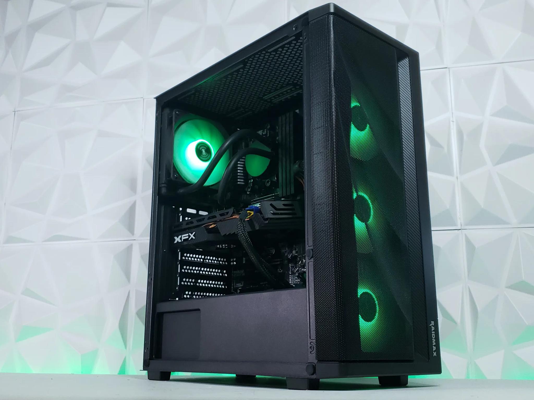 ✨ Liquid-Cooled 8-Core PC | FX-8120/RX 580✨