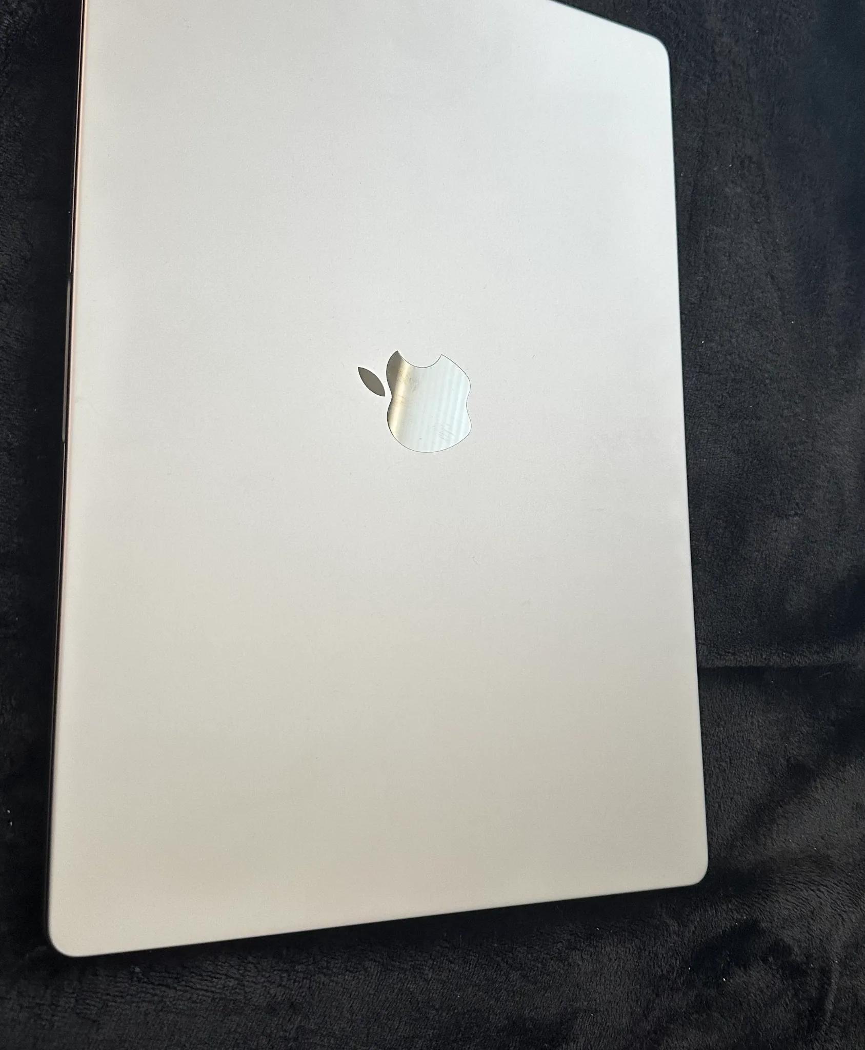 Like New! Macbook Pro 16" 2021