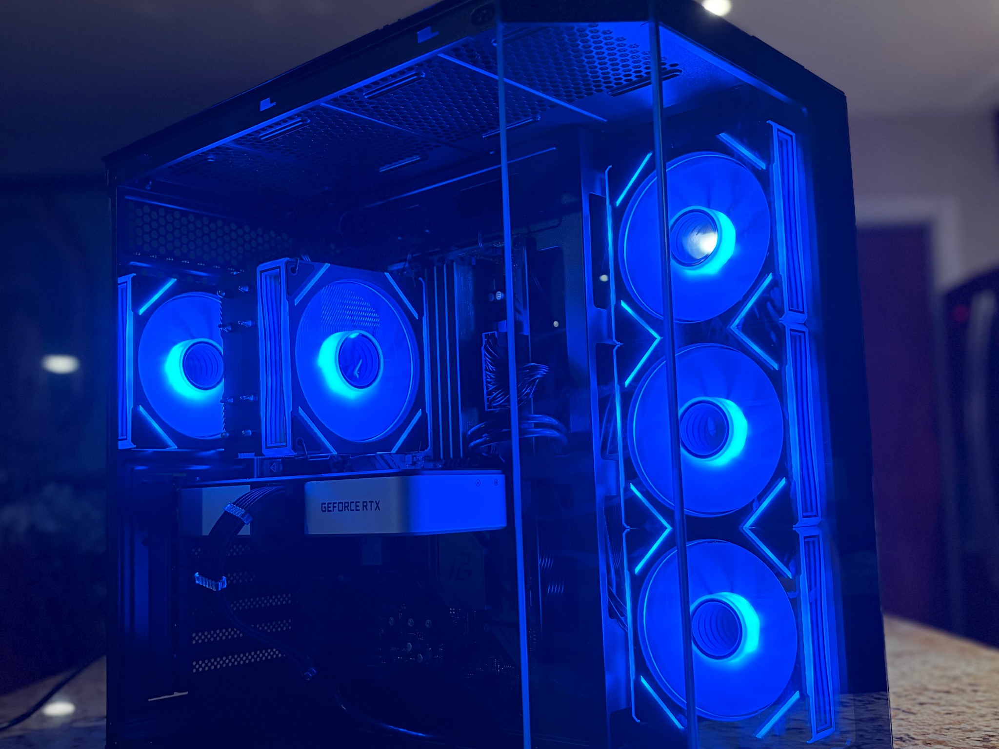 Black Gaming PC | RTX 3060Ti | RYZEN 5 3600X | 16GB RAM | 1TB SSD | ON BOARD WiFi + BT