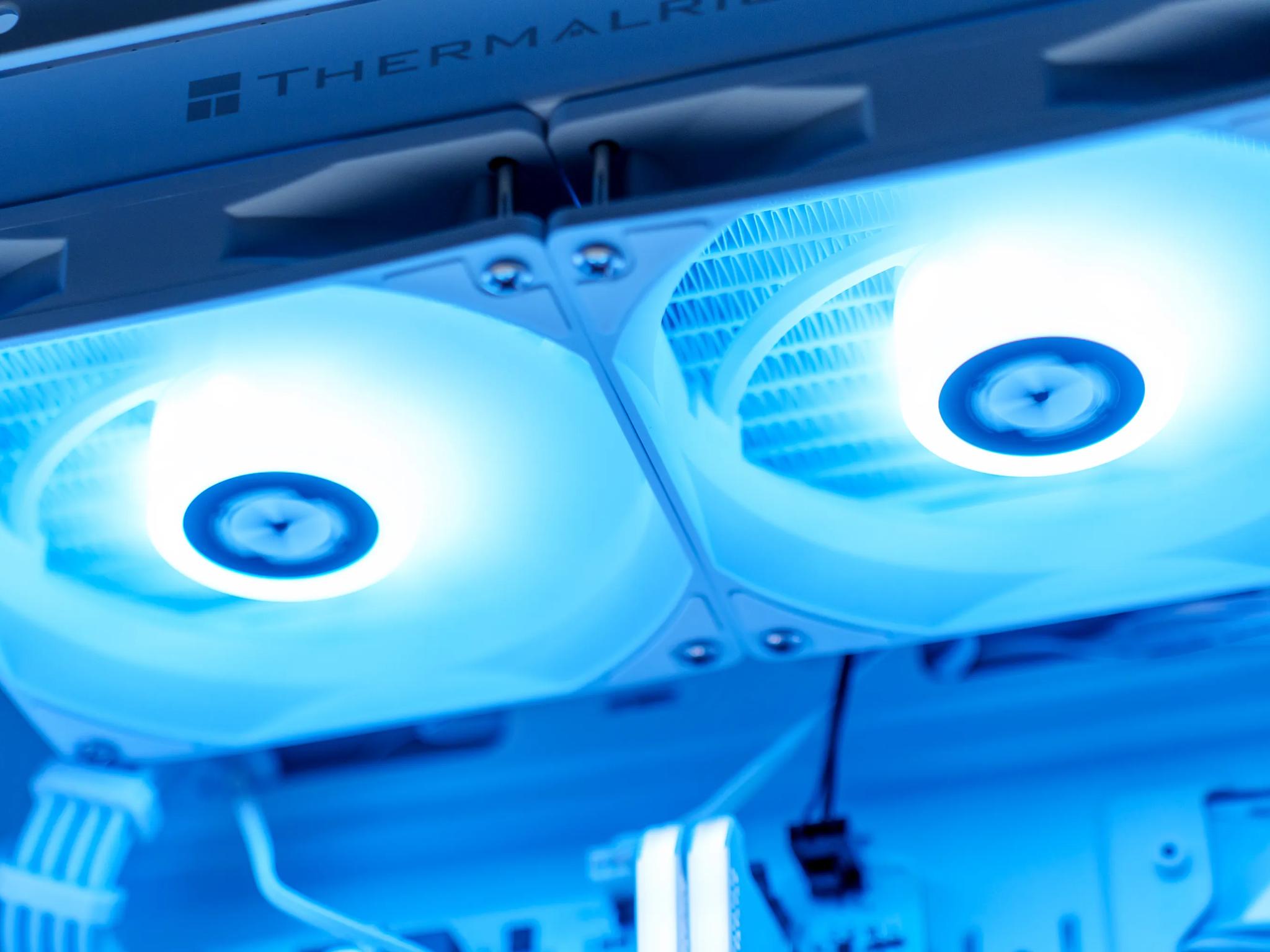 White Gaming PC | RTX 4060 | Ryzen 5 5600x | 32GB DDR5 | 1TB m.2 | Watercooled | RGB