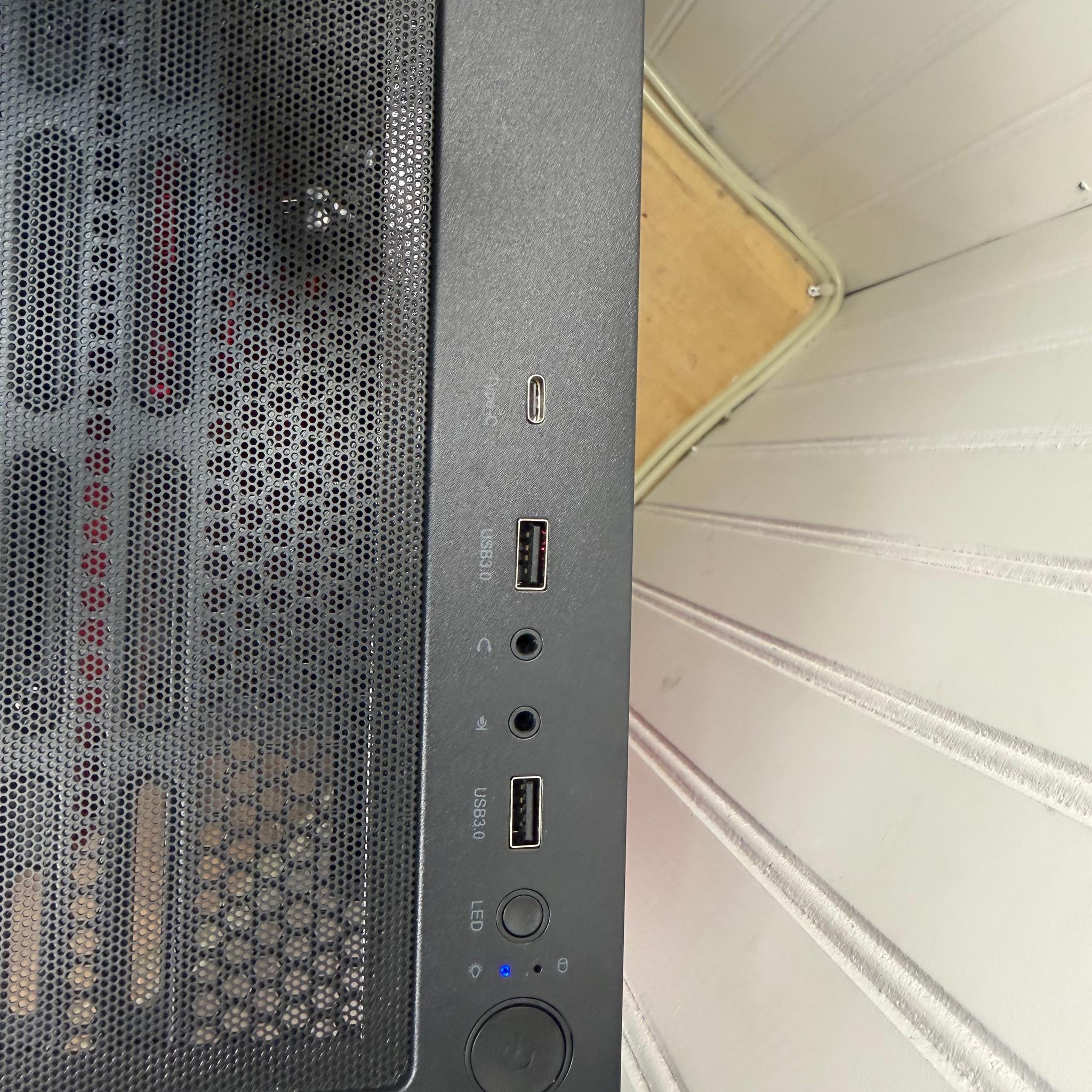 🔥 AURORA RX | RX 9070 16GB | Core i9 | 32GB | 3TB UNBEATABEL FOR THE $