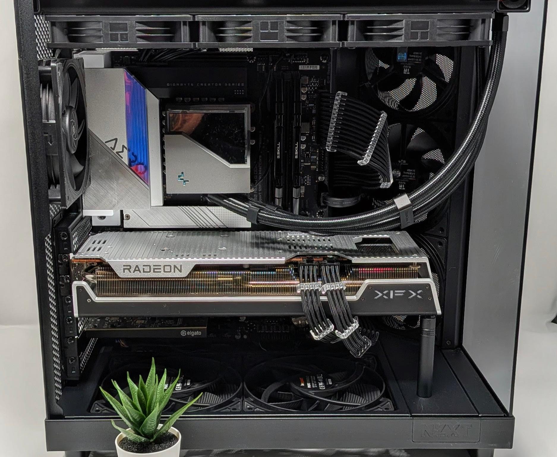 Midnight Chill | Intel i5-12600k | AMD RX 7800 XT | 32gb RAM | Samsung 990 Pro 2TB