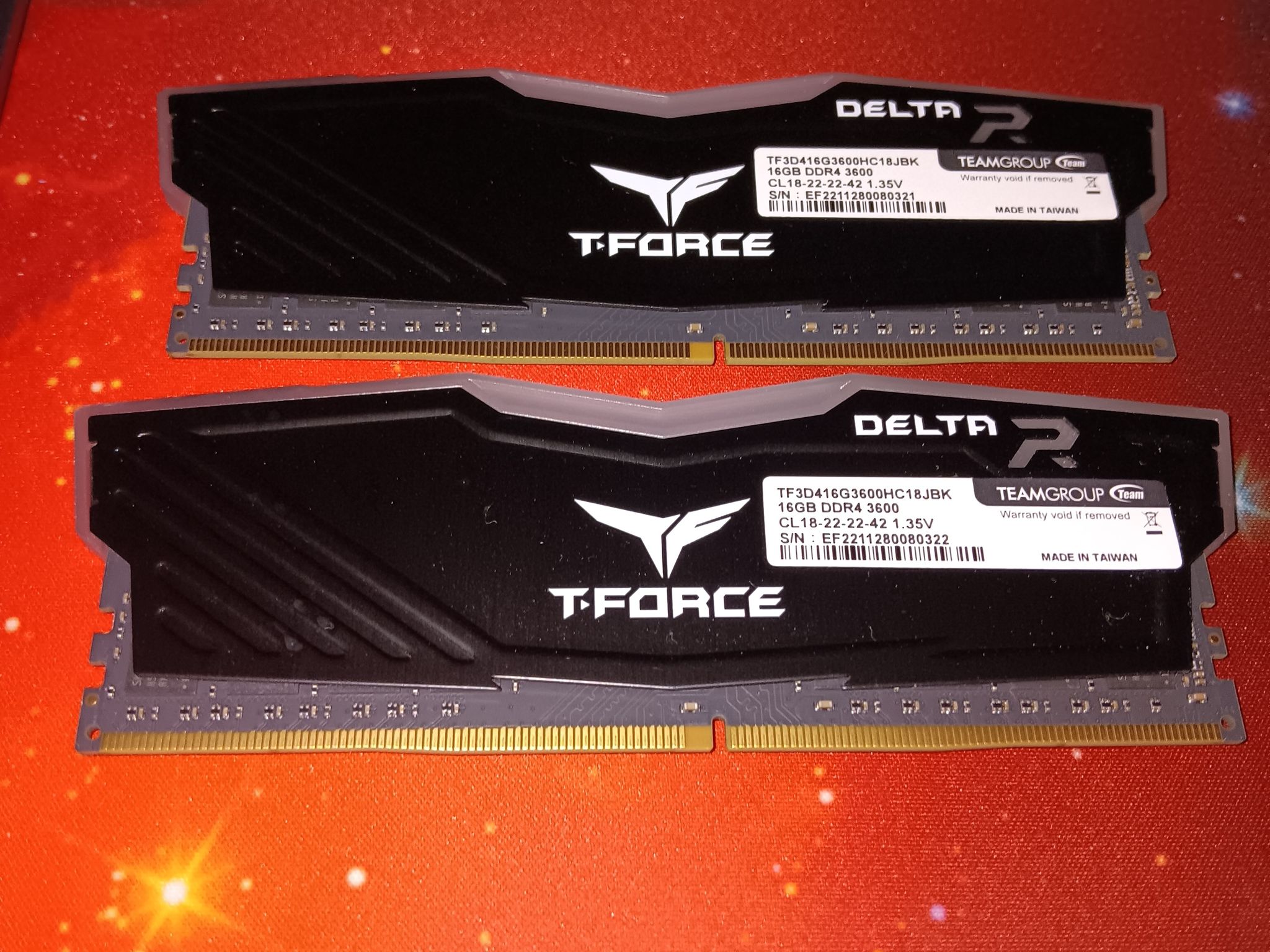 TEAMGROUP T-Force Delta RGB DDR4 32GB (2X16Gb) 3600Mhz  (PC4-28800) CL18
