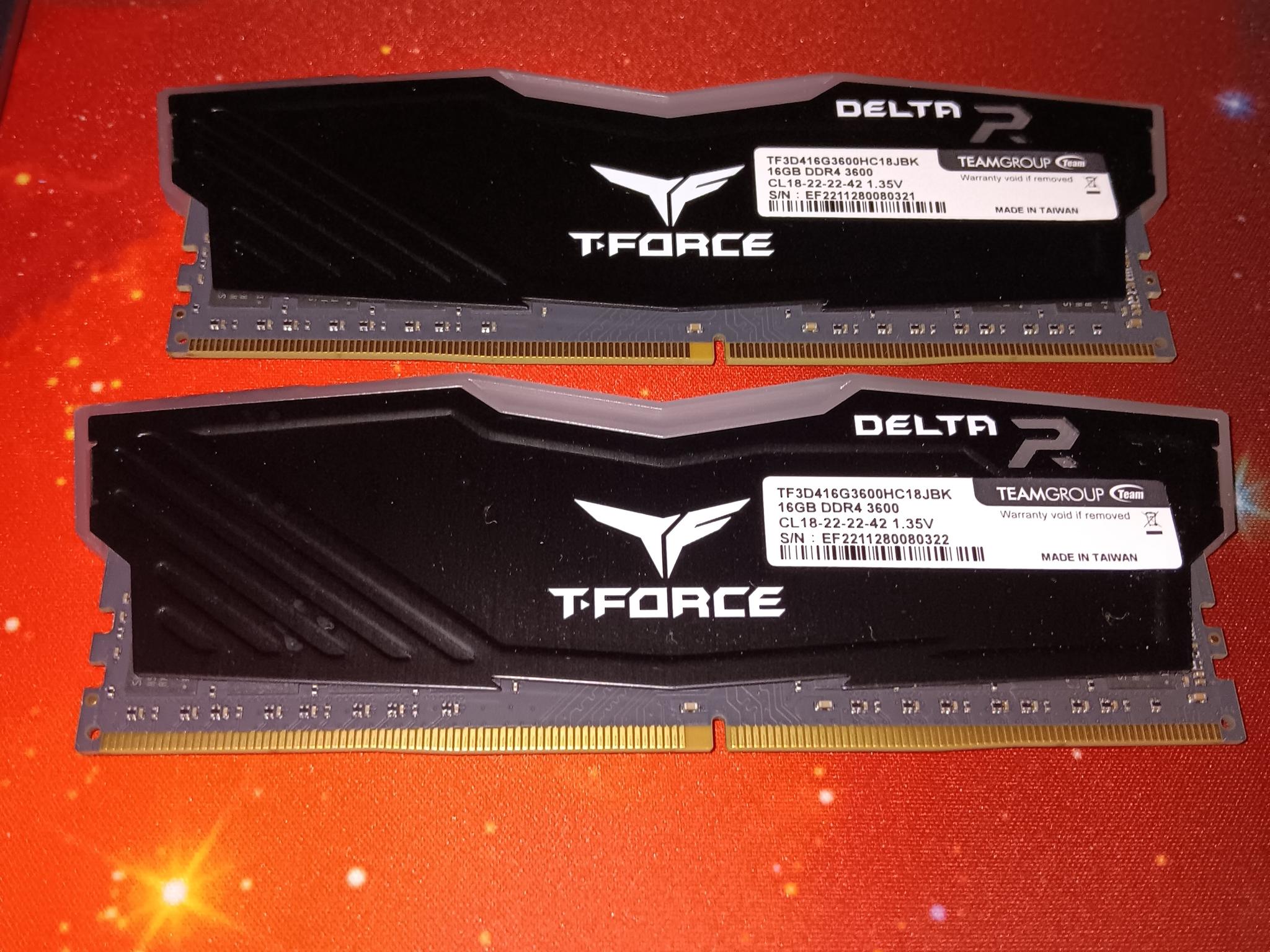 TEAMGROUP T-Force Delta RGB DDR4 32GB (2X16Gb) 3600Mhz  (PC4-28800) CL18