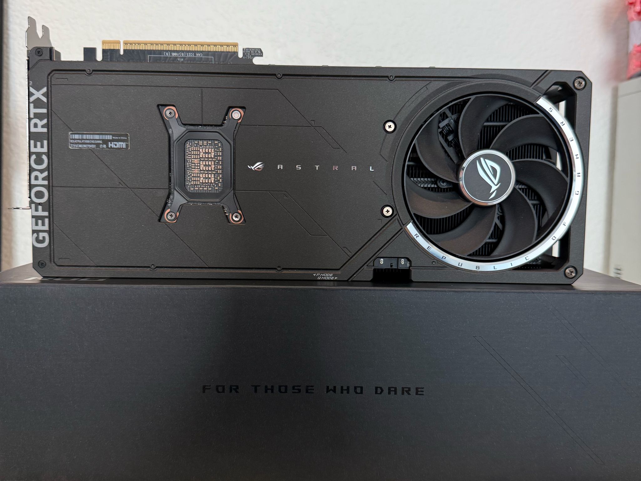 ASUS ROG Astral GeForce RTX 5080 16GB GDDR7 OC Edition
