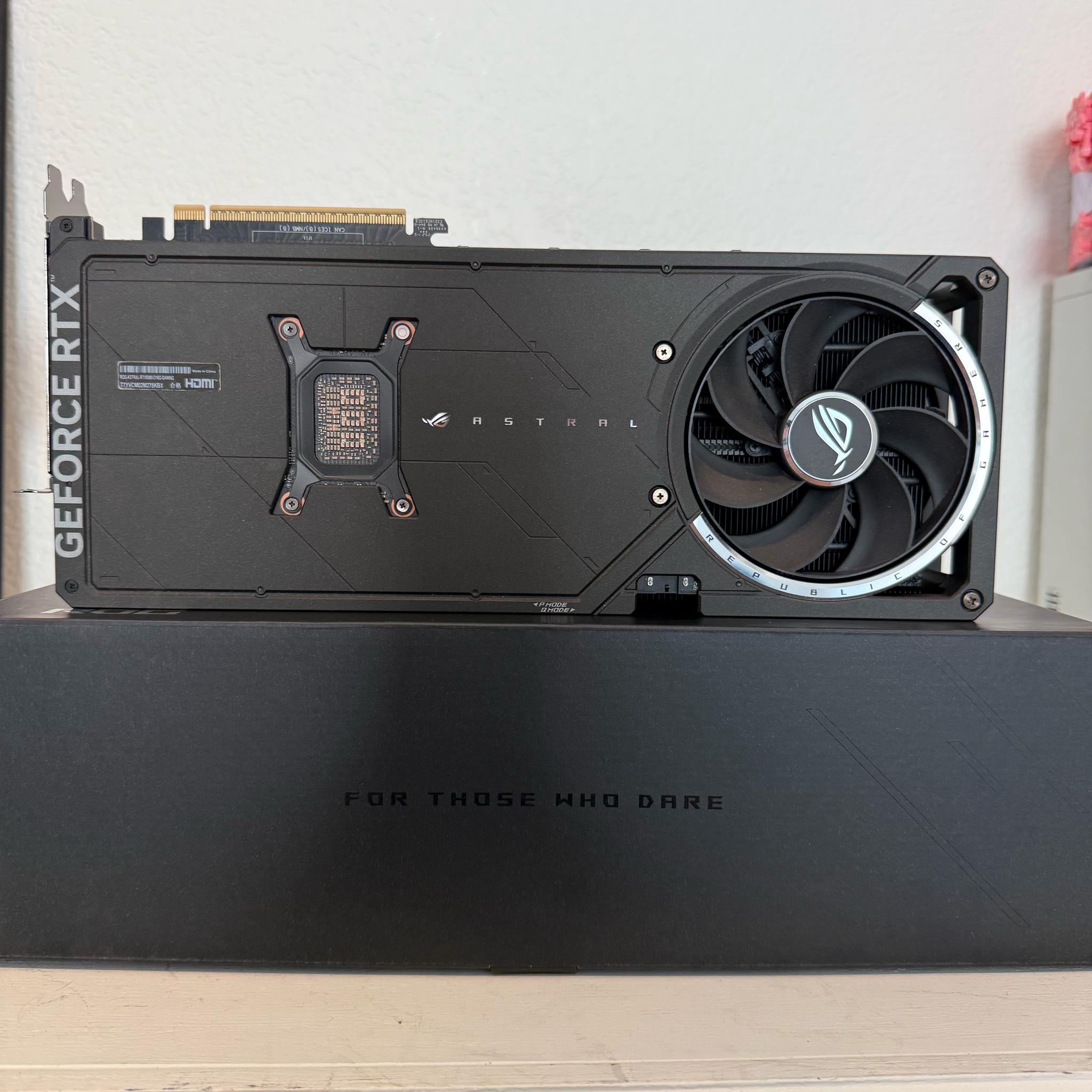 ASUS ROG Astral GeForce RTX 5080 16GB GDDR7 OC Edition