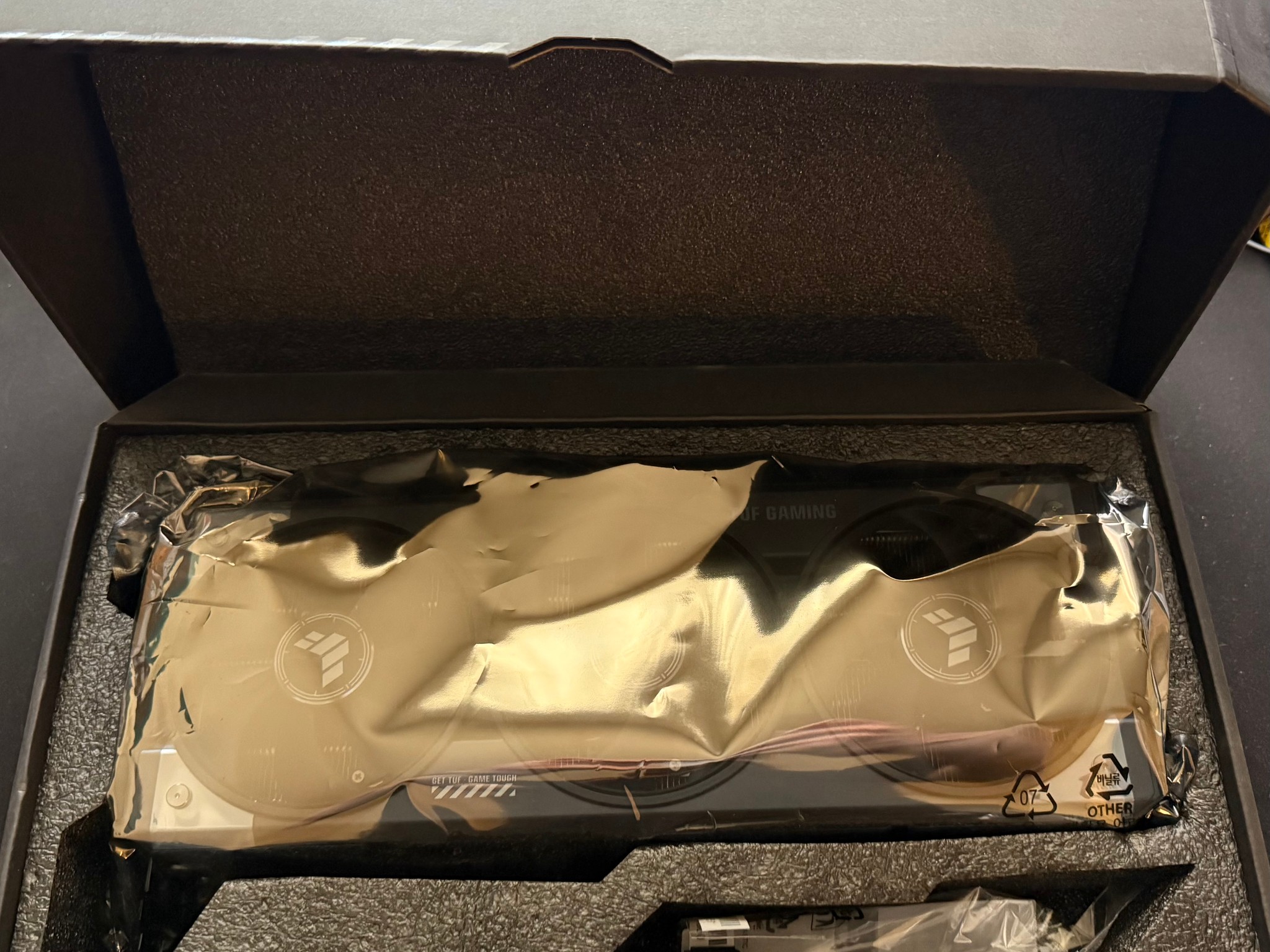 ASUS RTX 5090 TUF