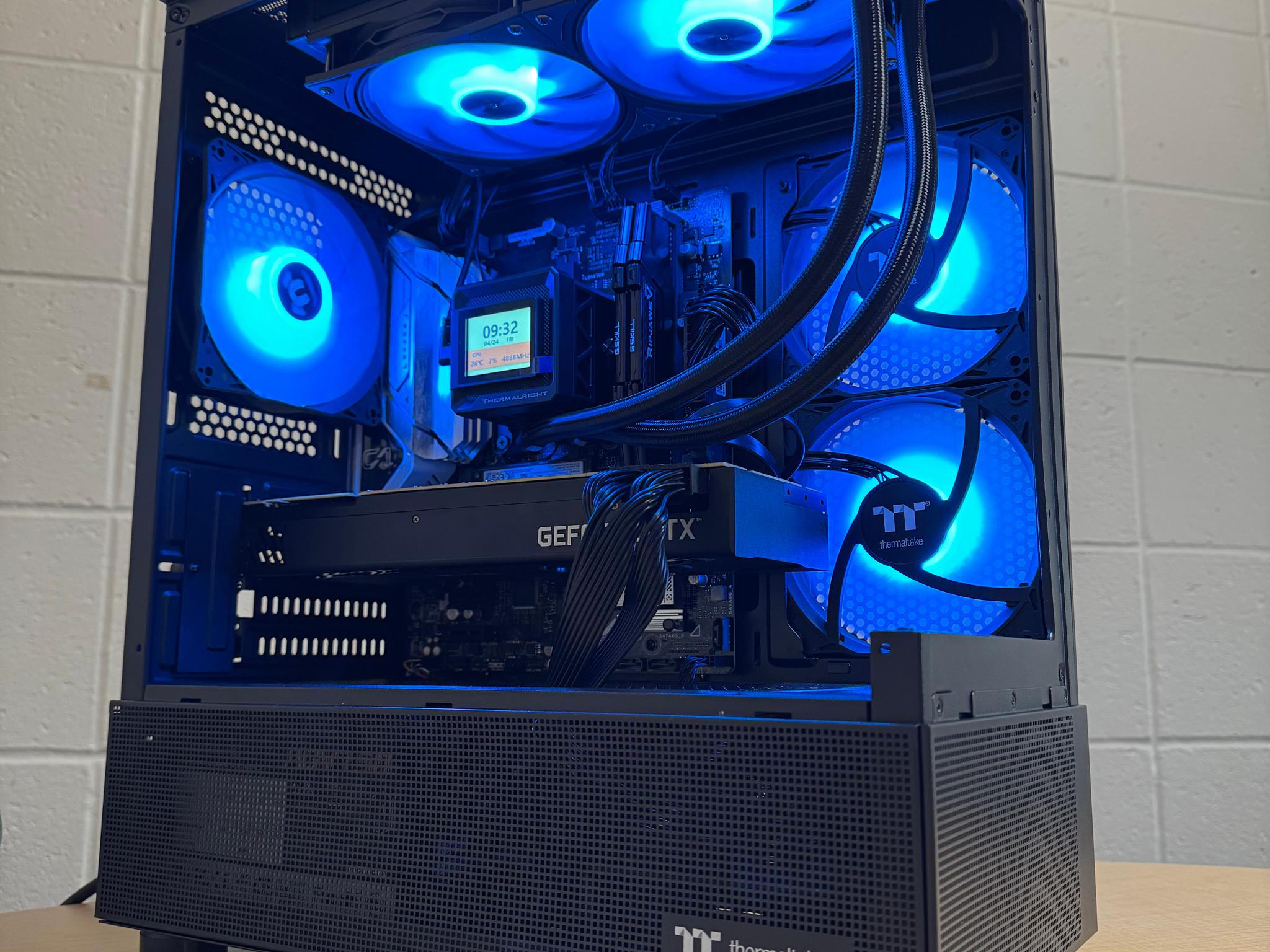 Elite Gaming & Creator Rig | i9-12900K | RTX 2080 Ti | LCD Screen | 32GB | 2TB NVMe