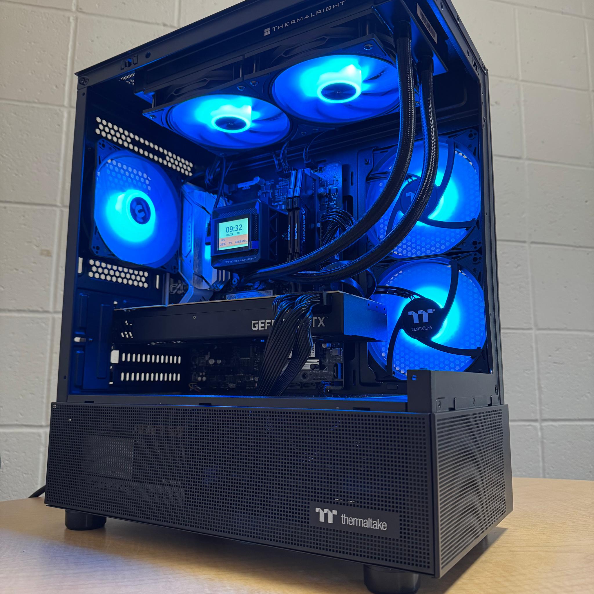 Elite Gaming & Creator Rig | i9-12900K | RTX 2080 Ti | LCD Screen | 32GB | 2TB NVMe