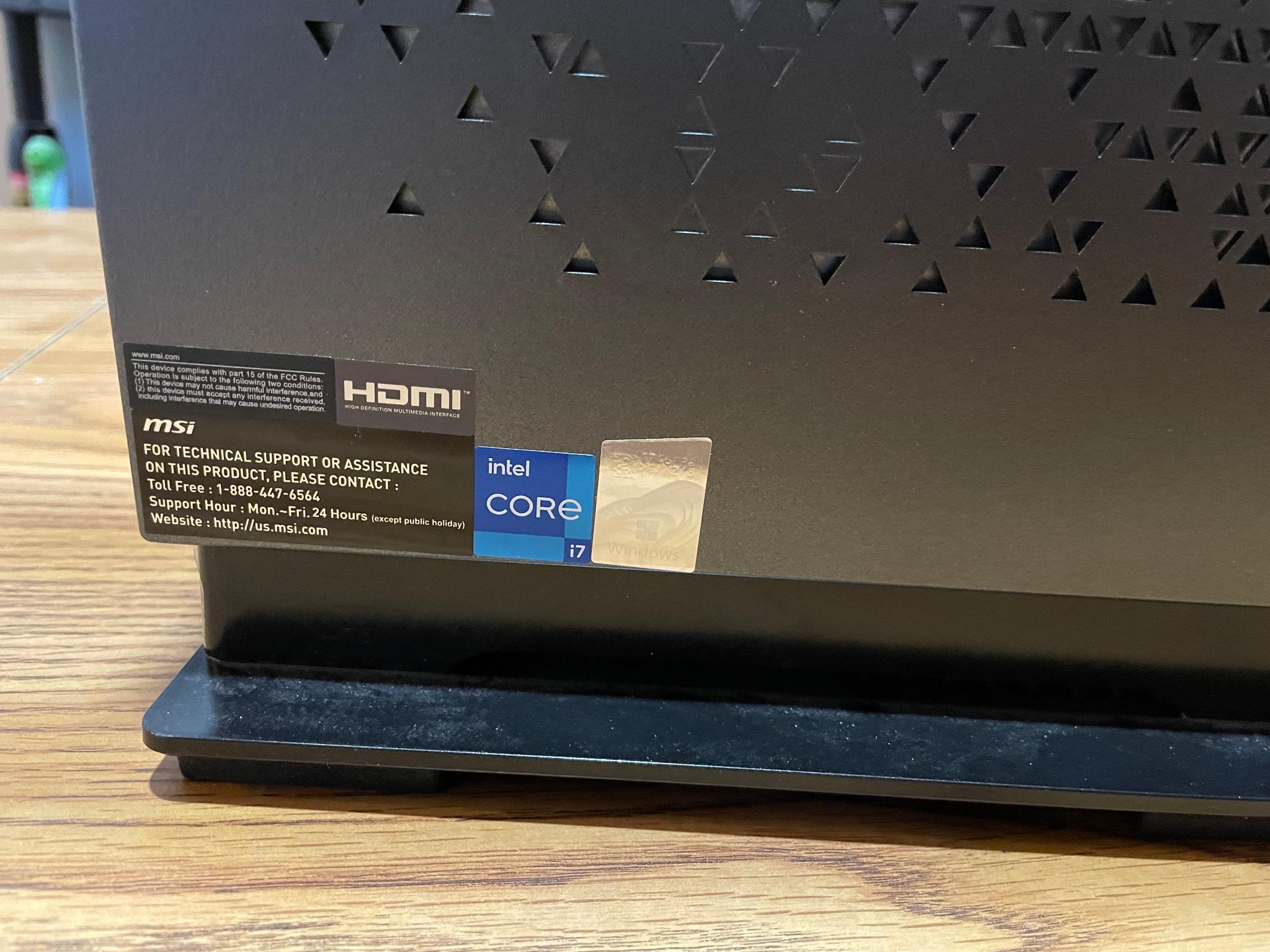 MSI Creator P100X 12700F - 7900 GRE- 32gb Ram - 2tb SSD - 2tb HDD