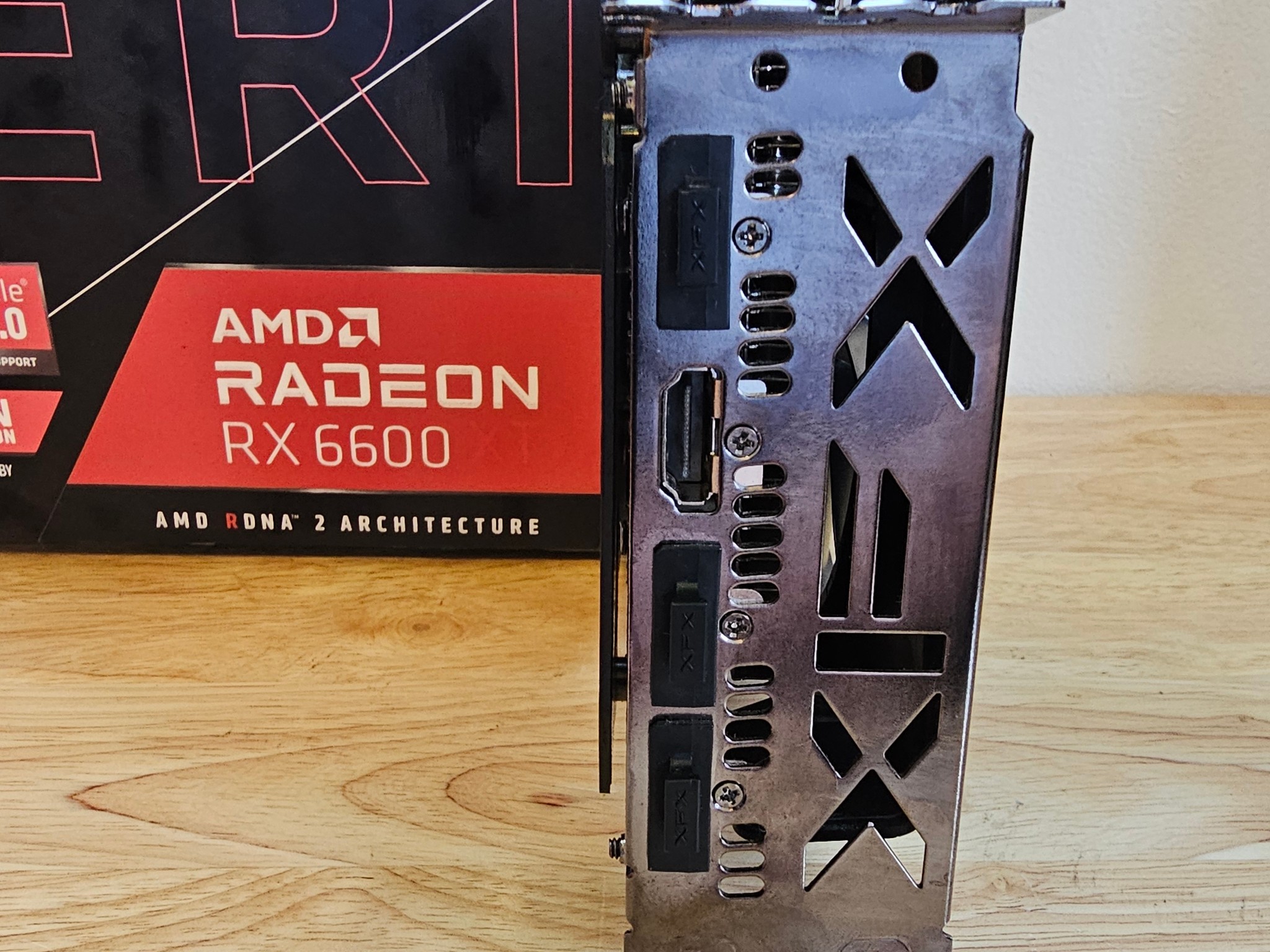 XFX Speedster SWFT 210 Radeon RX 6600