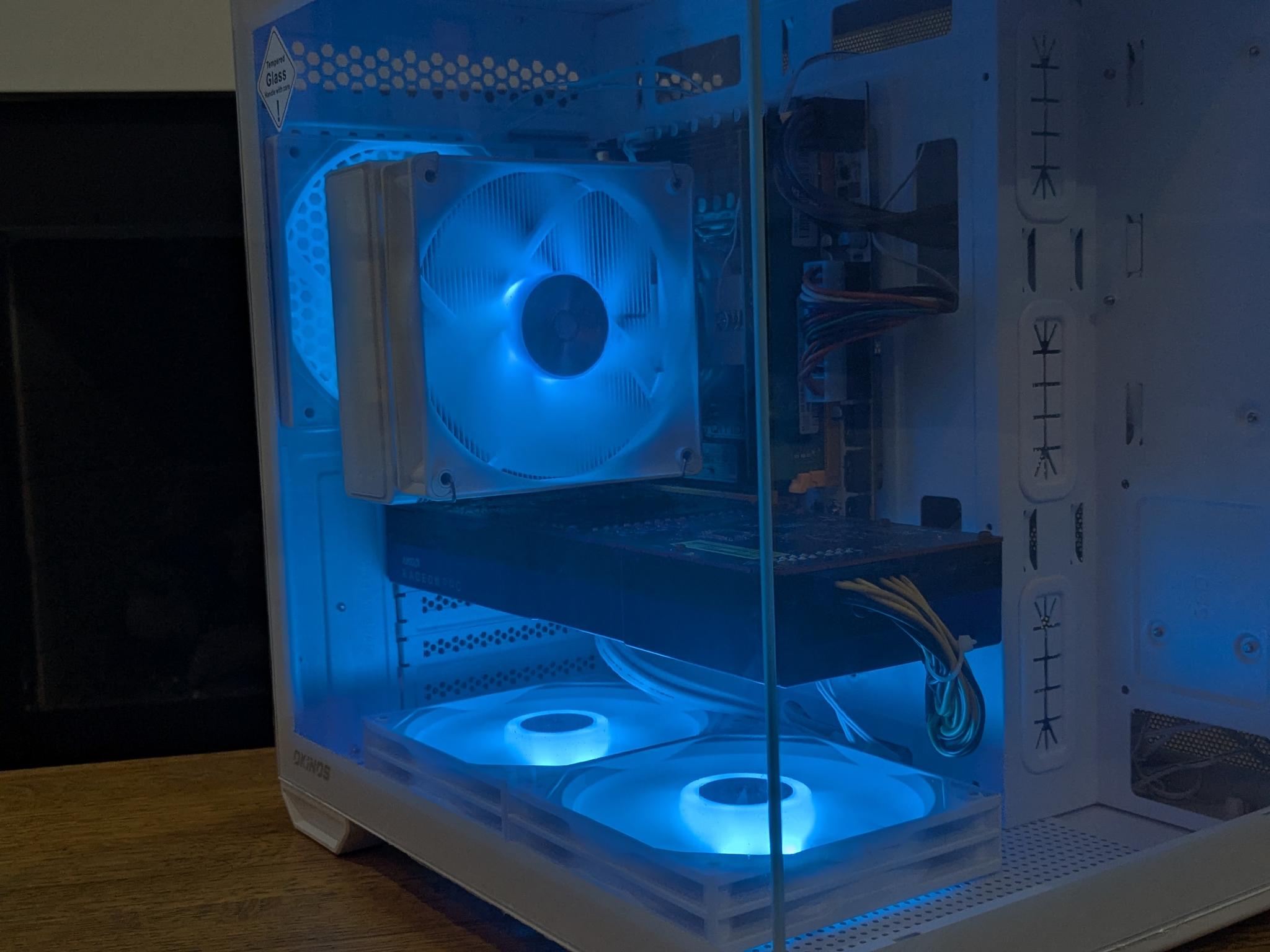Workstation Gamer | 8 Core Xeon (same as i7), 32GB RAM, 8GB AMD W5700, 512GB SSD, Win11