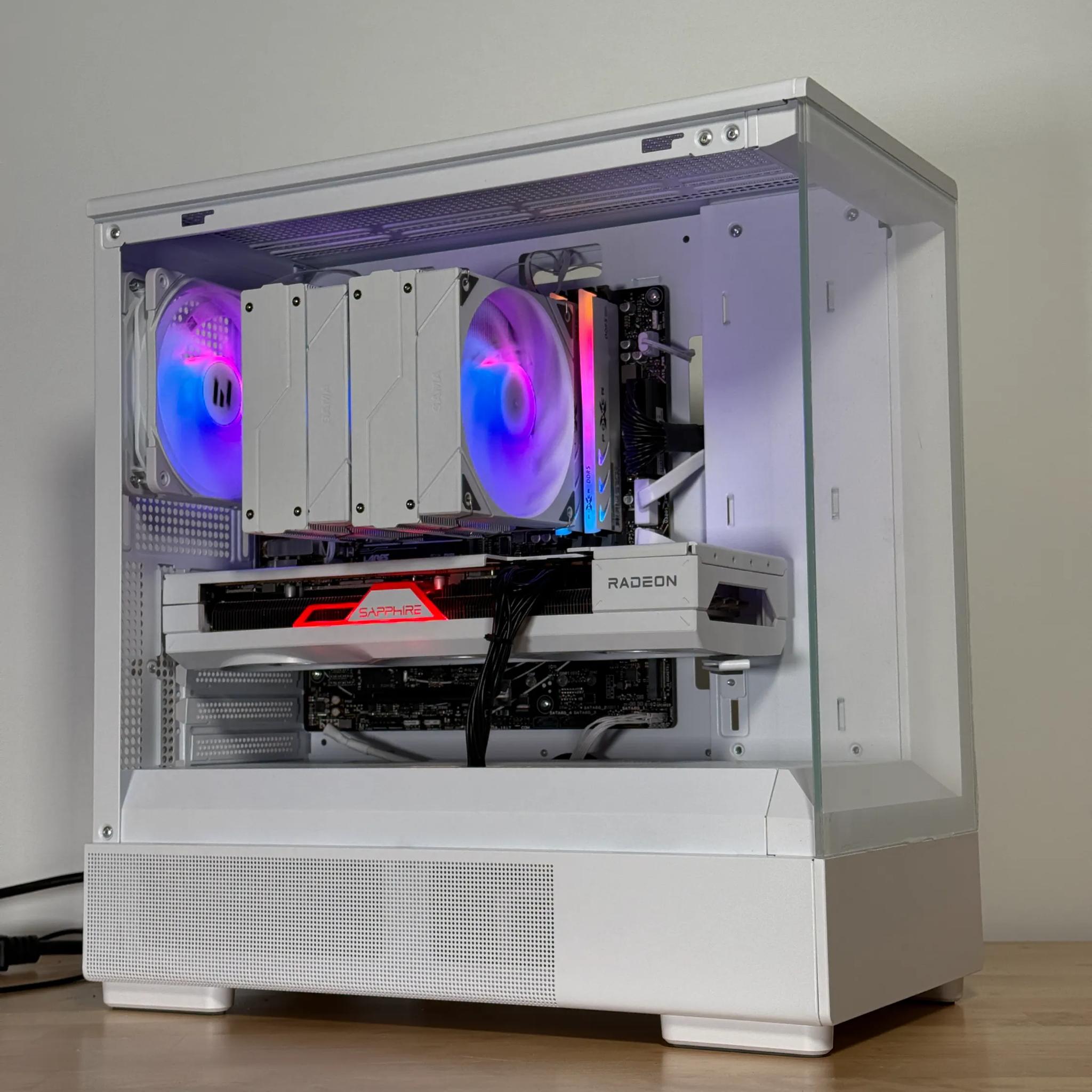 RX 7800XT Ryzen 5 7600X Gaming PC
