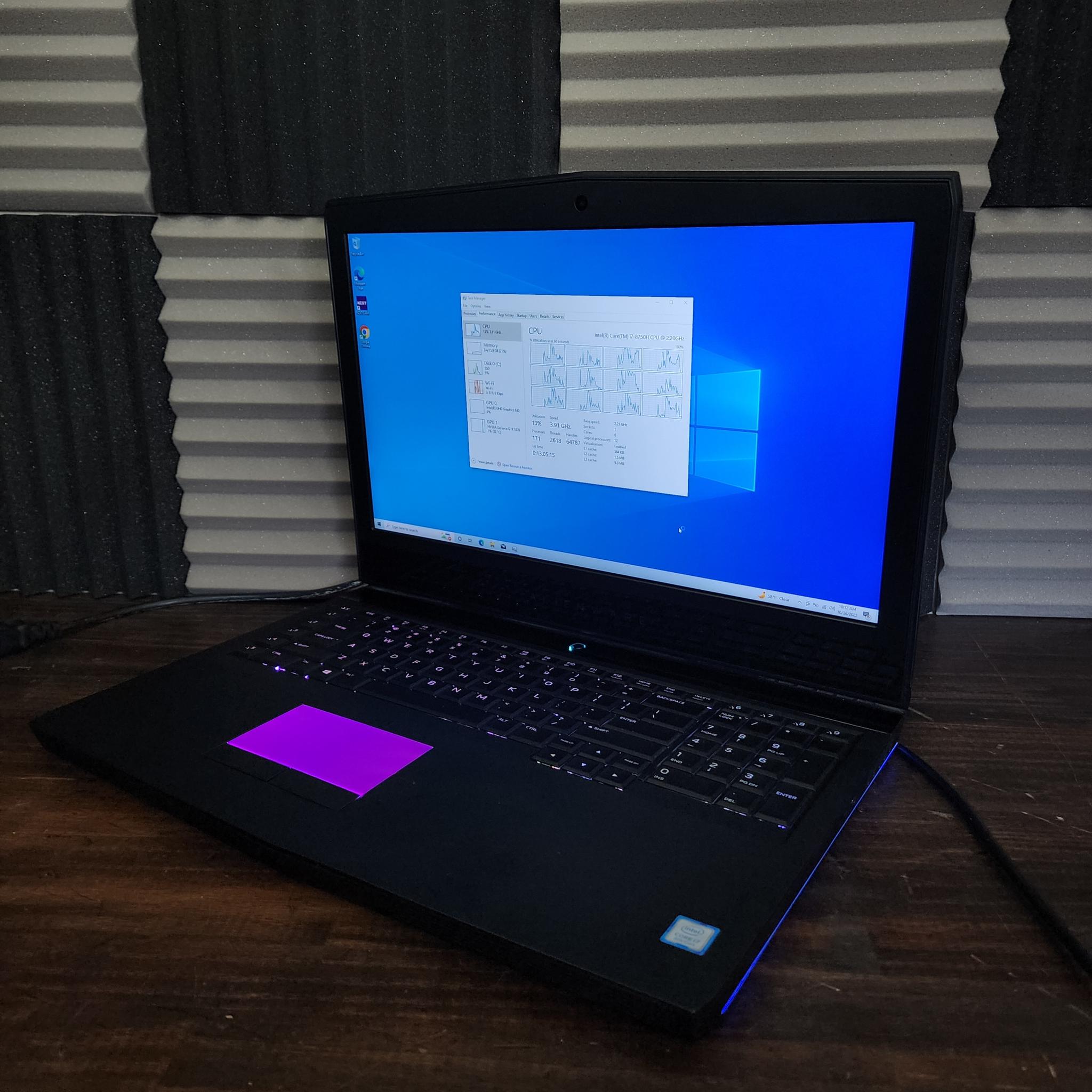 👽 GeForce GTX 1070 8GB // Intel Core i7 8750H // SK Hynix 16GB 2400MHz : Alienware 17 R5