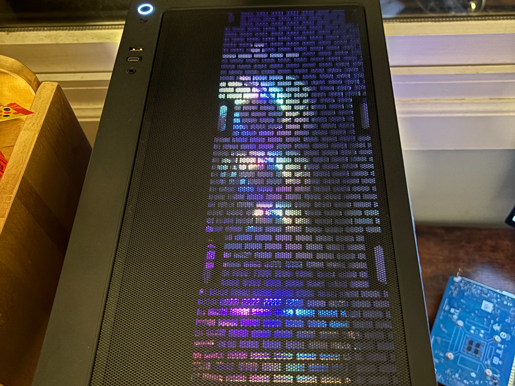 Ready-to-Play Gaming PC | RX 7600 8GB | Ryzen 5 | 16GB RAM | NVMe | WiFi 6 | Windows 11