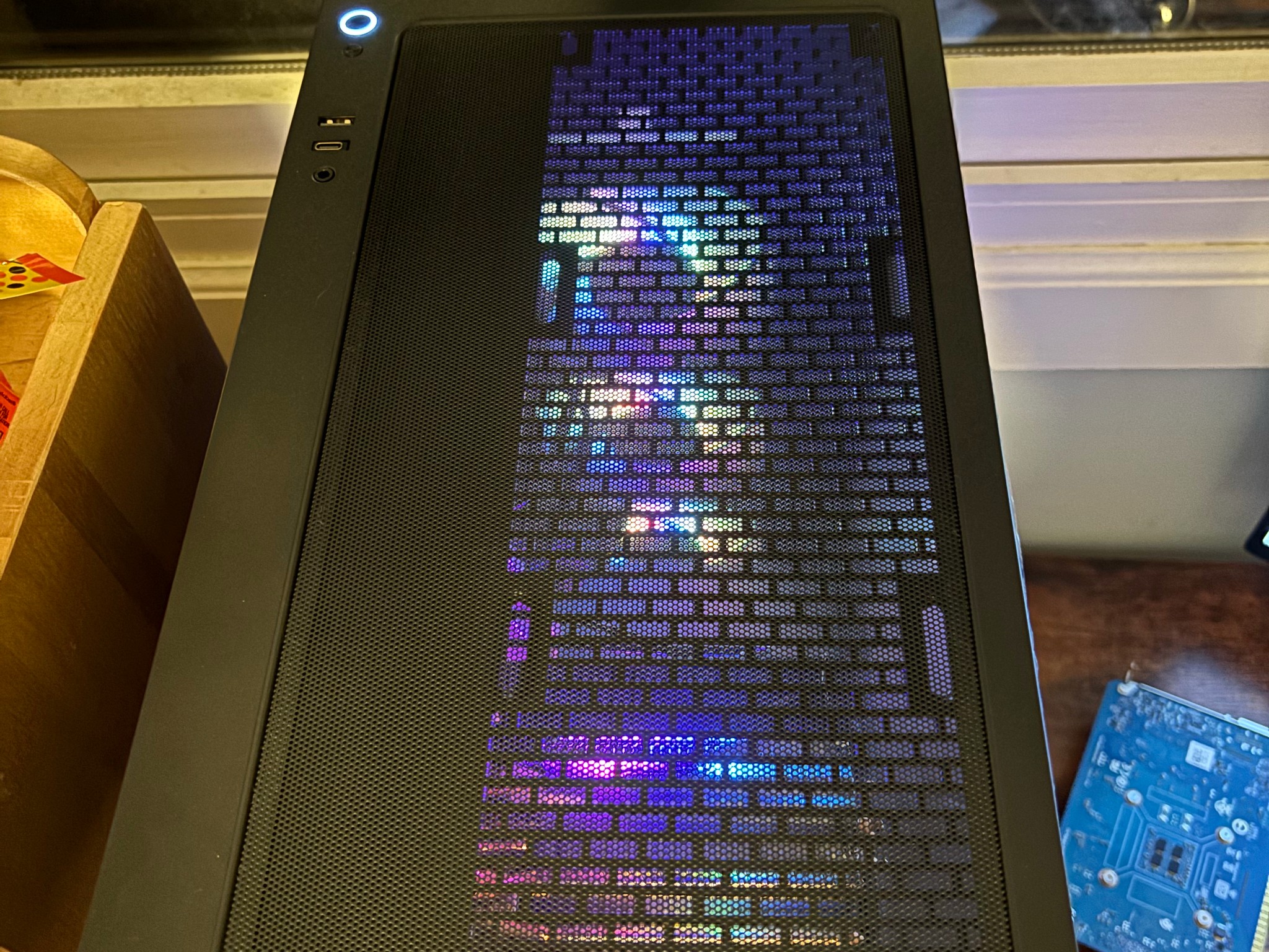 Ready-to-Play Gaming PC | RX 7600 8GB | Ryzen 5 | 16GB RAM | NVMe | WiFi 6 | Windows 11