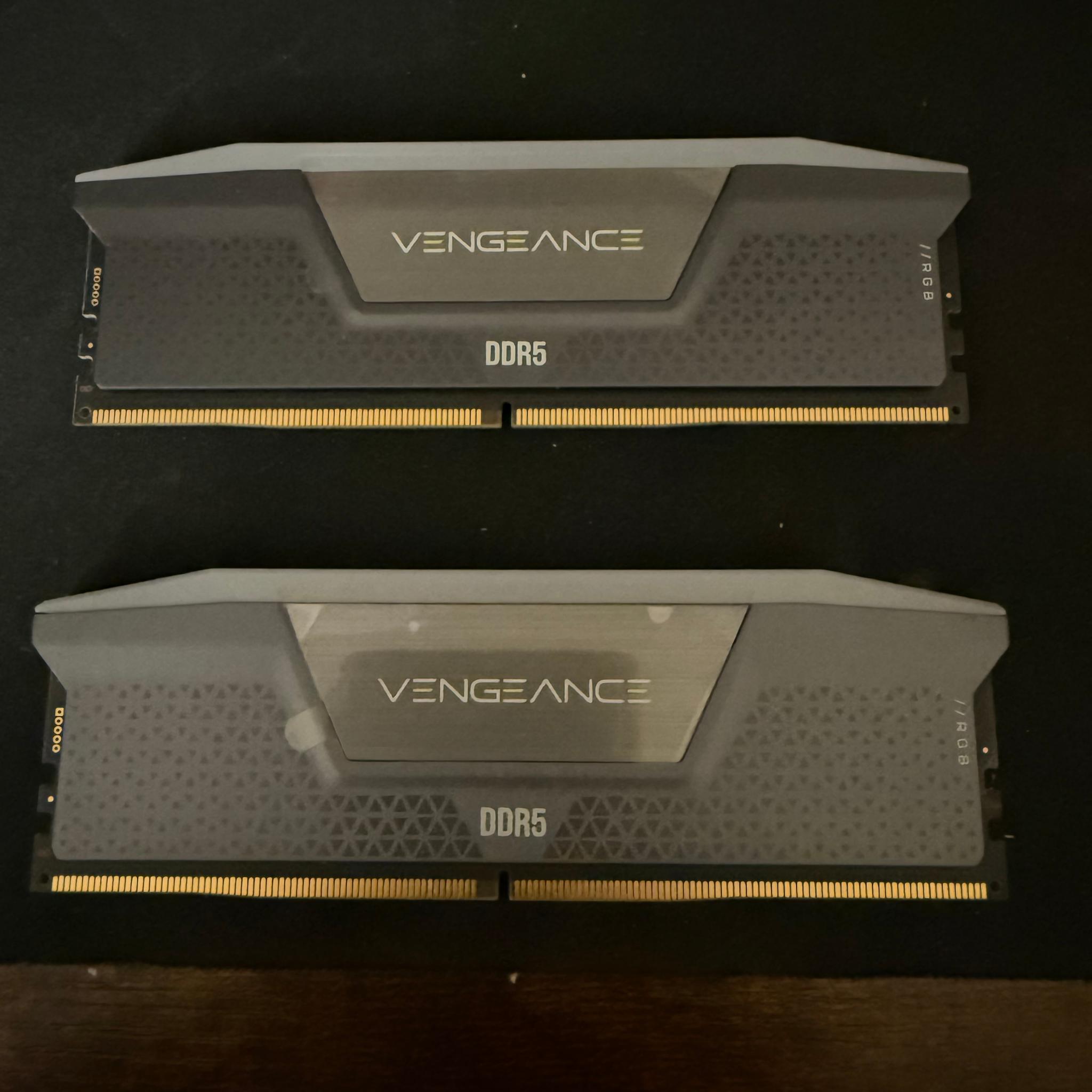 Corsair Vengeance 32Gb (16x2) 6000!!