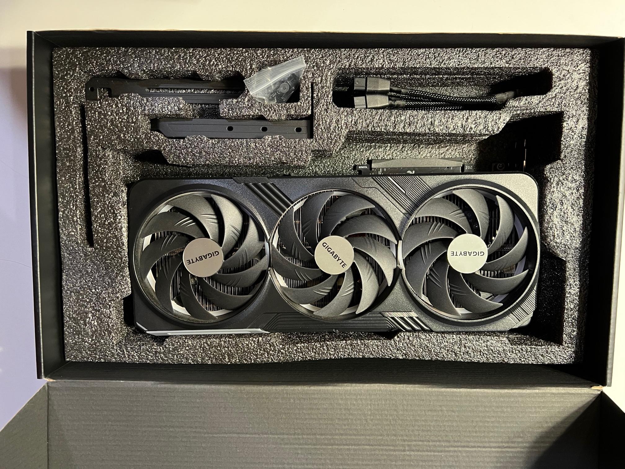 GABYTE Gaming GeForce RTX 4090 24GB