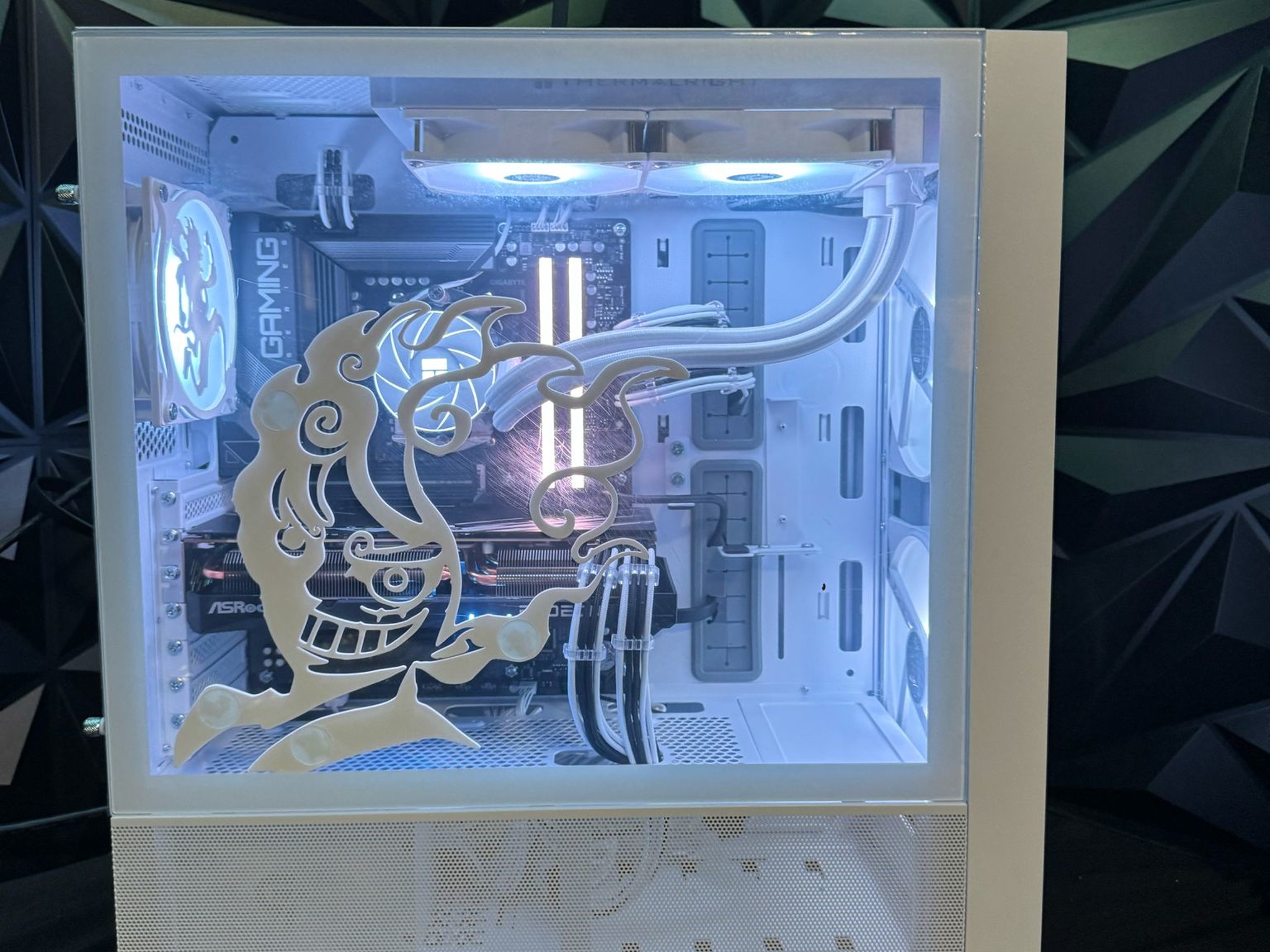 🏴‍☠️Luffy Gear 77 🏴‍☠️ Ryzen 7 7700X | RX 7800XT|32 GB DDR5| 1.5 TB NVMe|