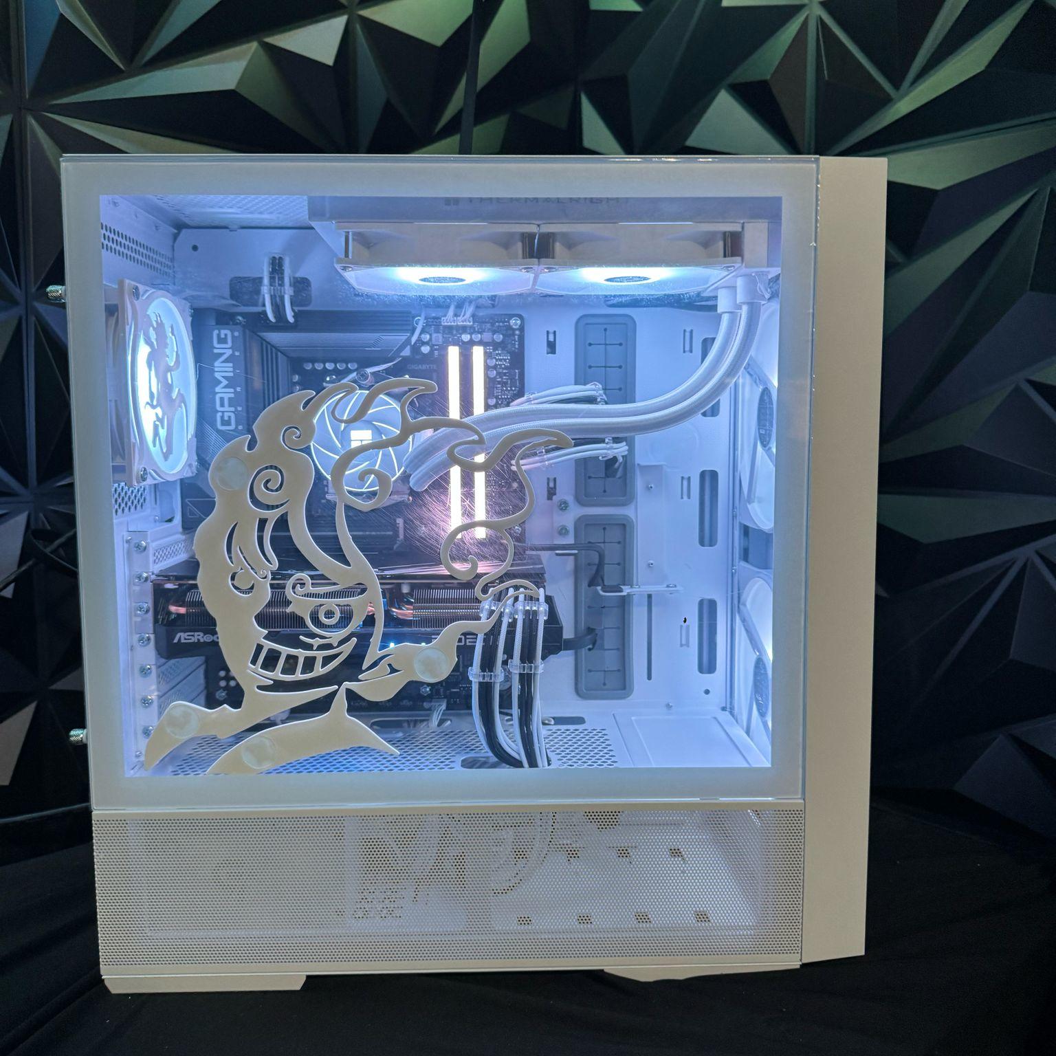 🏴‍☠️Luffy Gear 77 🏴‍☠️ Ryzen 7 7700X | RX 7800XT|32 GB DDR5| 1.5 TB NVMe|