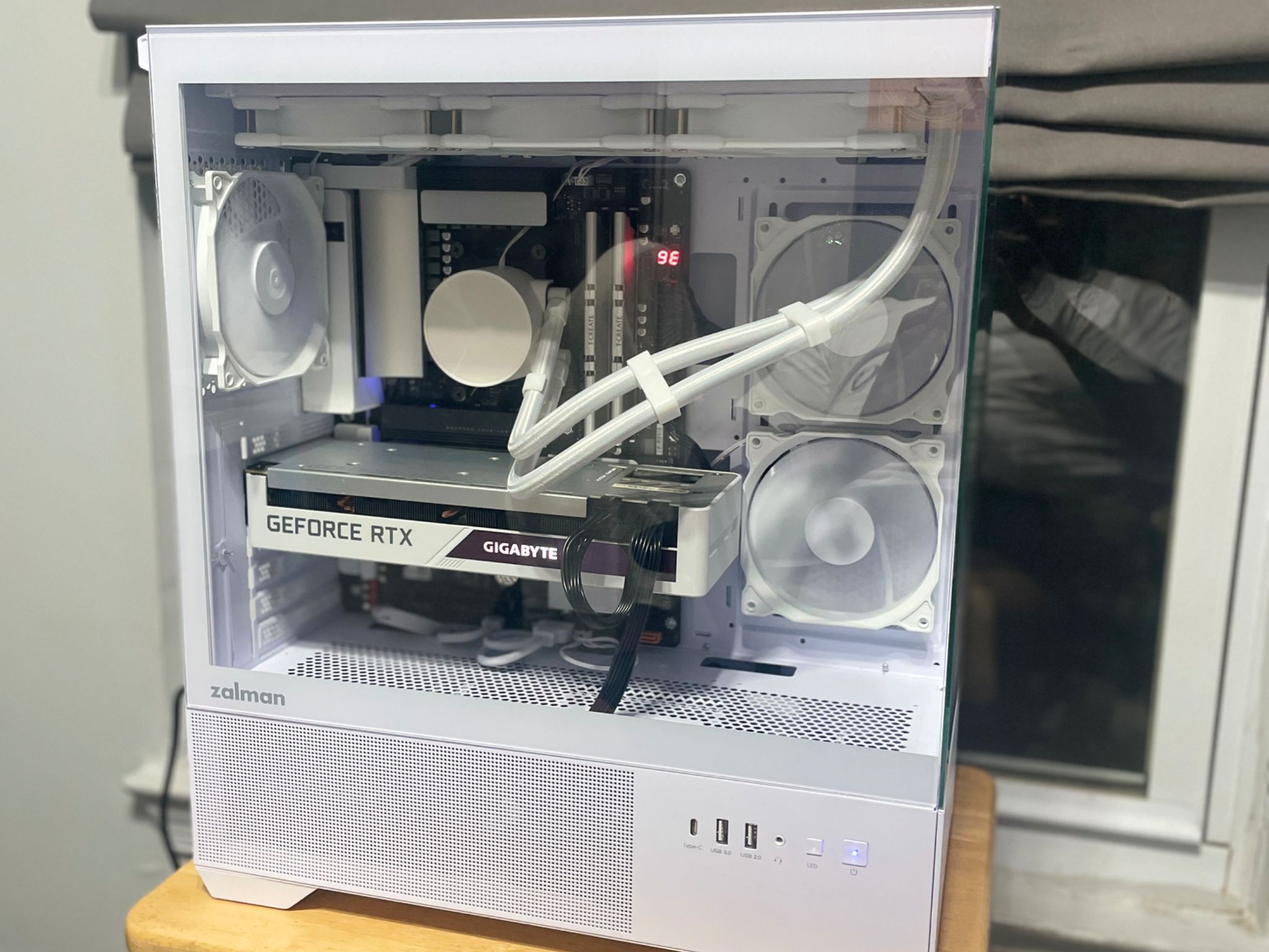QX-01: White Nova