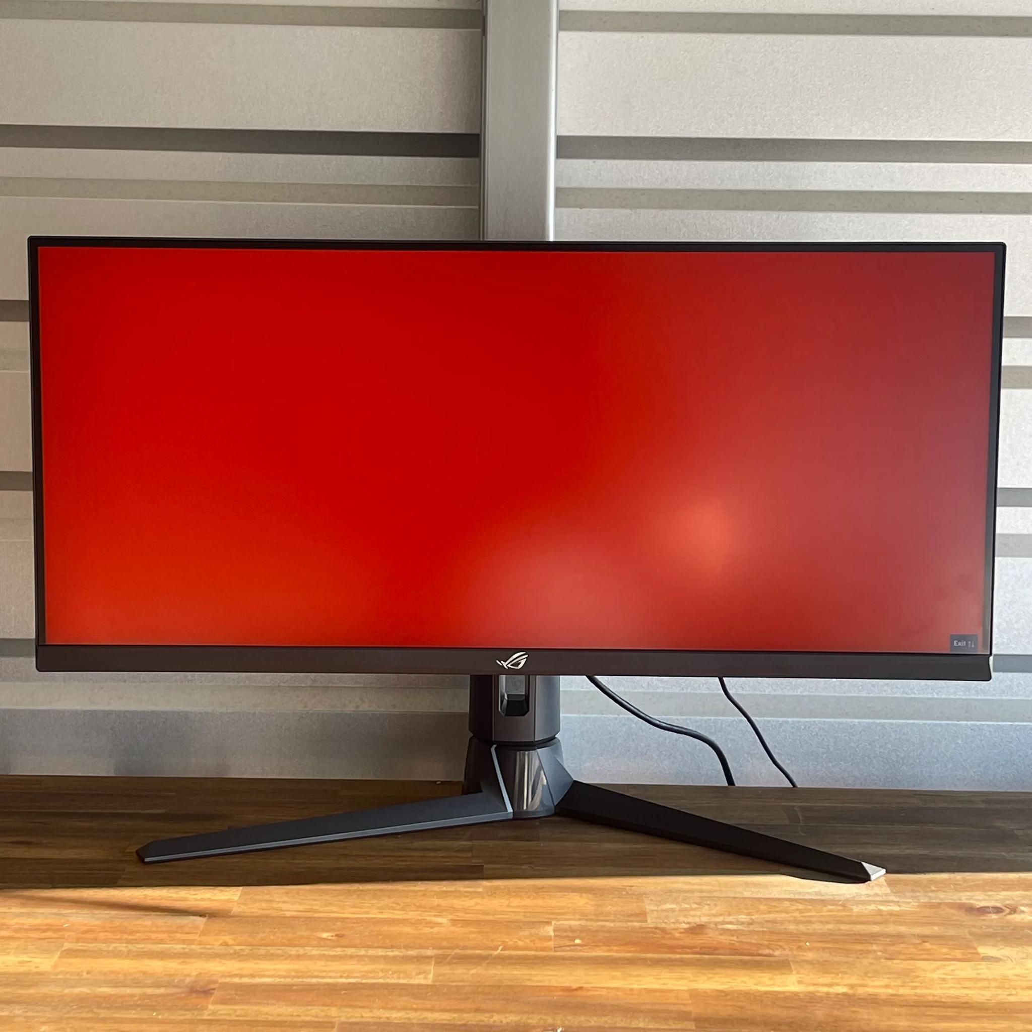 ASUS ROG Strix 29.5" 2560x1080 220Hz Gaming Monitor