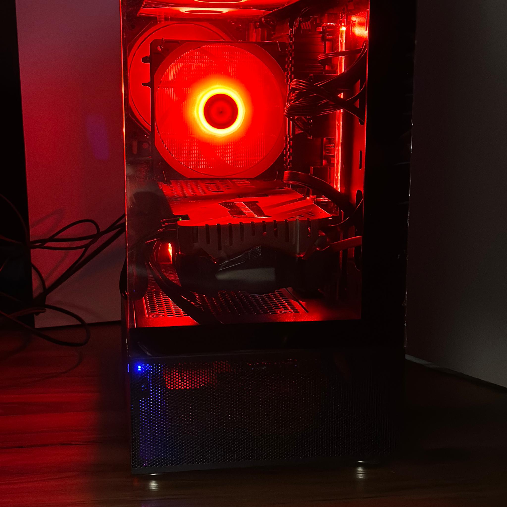 GeForce GTX 1070　core i7 7700k デスクトップPC GTX 1070 | Core i7 7700k | 16GB DDR4 | 1.13TB | Windows 11