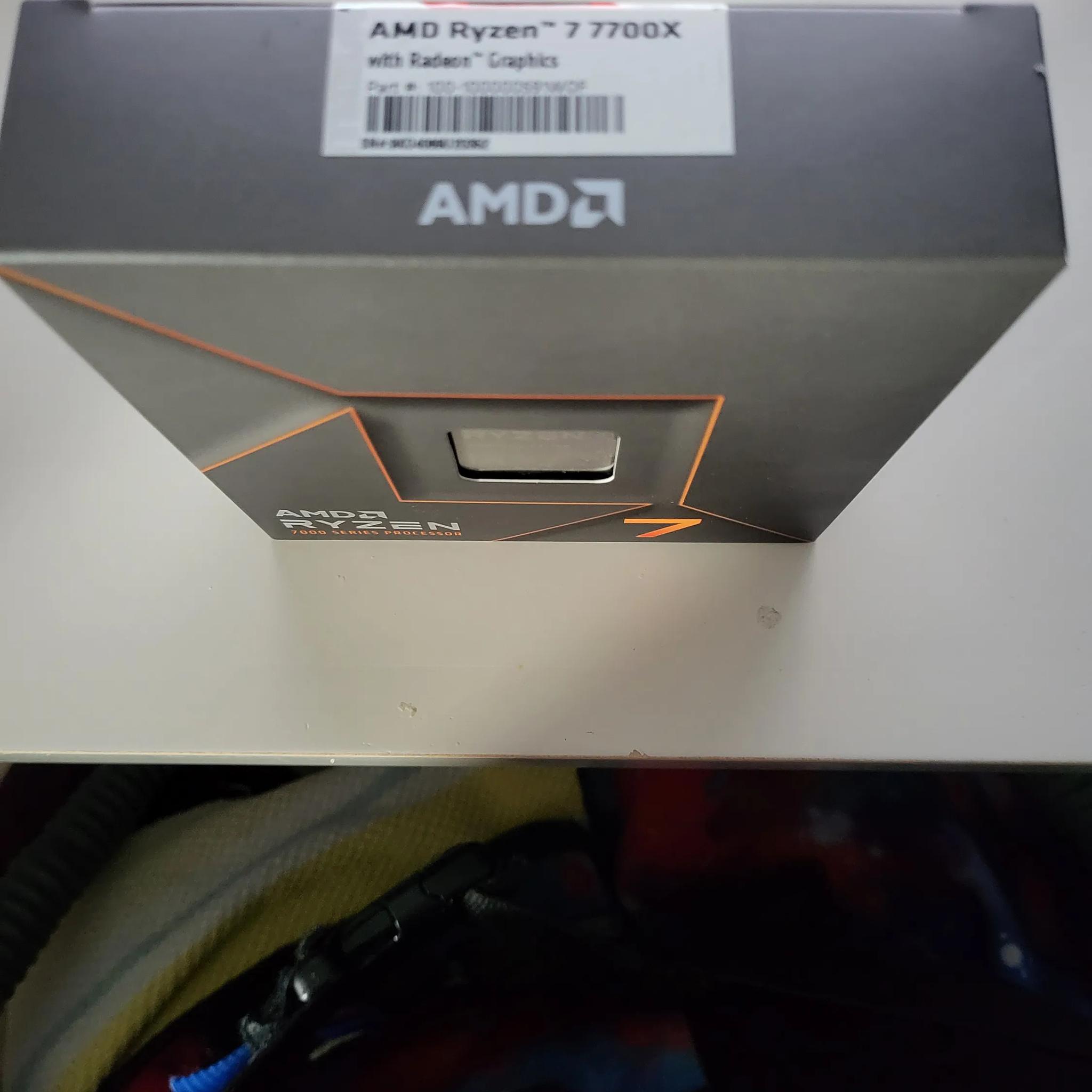 Ryzen 7 7700X