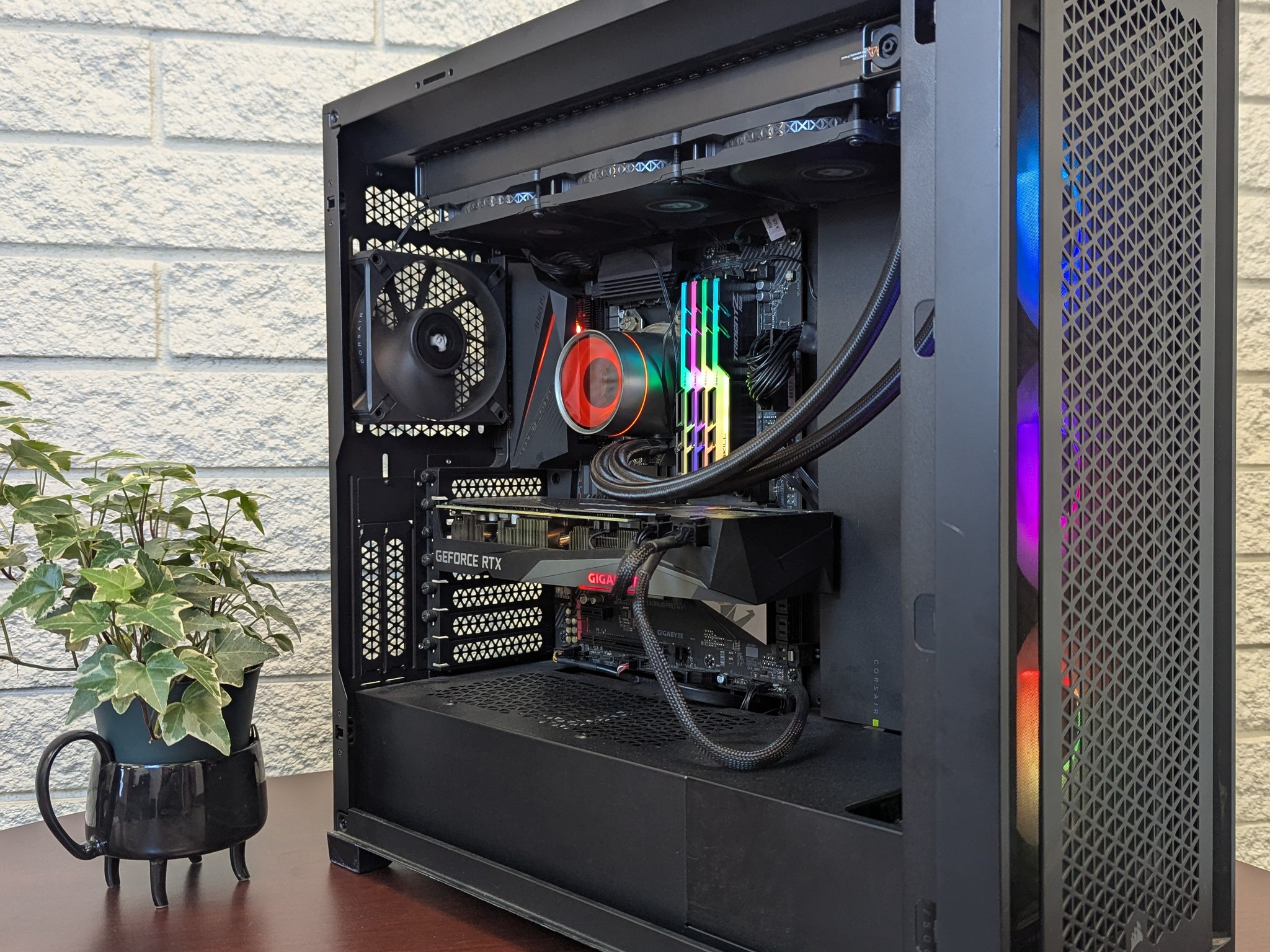 Ryzen 7 3700X | RTX 3070 | 32GB DDR4 3200 | 1.25TB Storage |