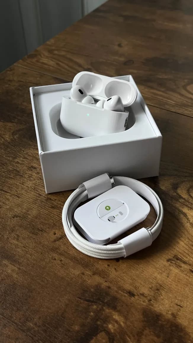 Open Box AirPods Pro 2nd Generation USB Type-C with ANC and MagSafe Wireless Charging