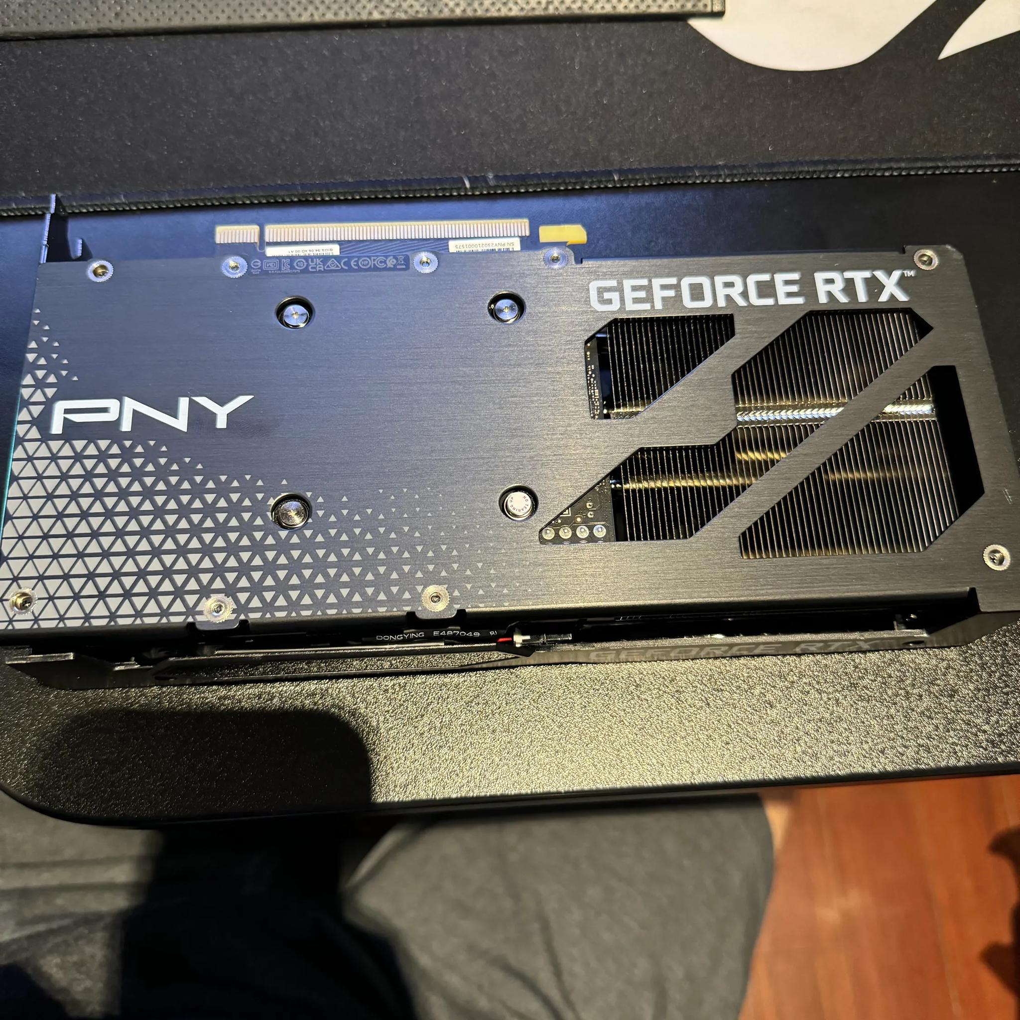 PNY GeForce RTX™ 3060 8GB Verto Dual Fan Graphics Card