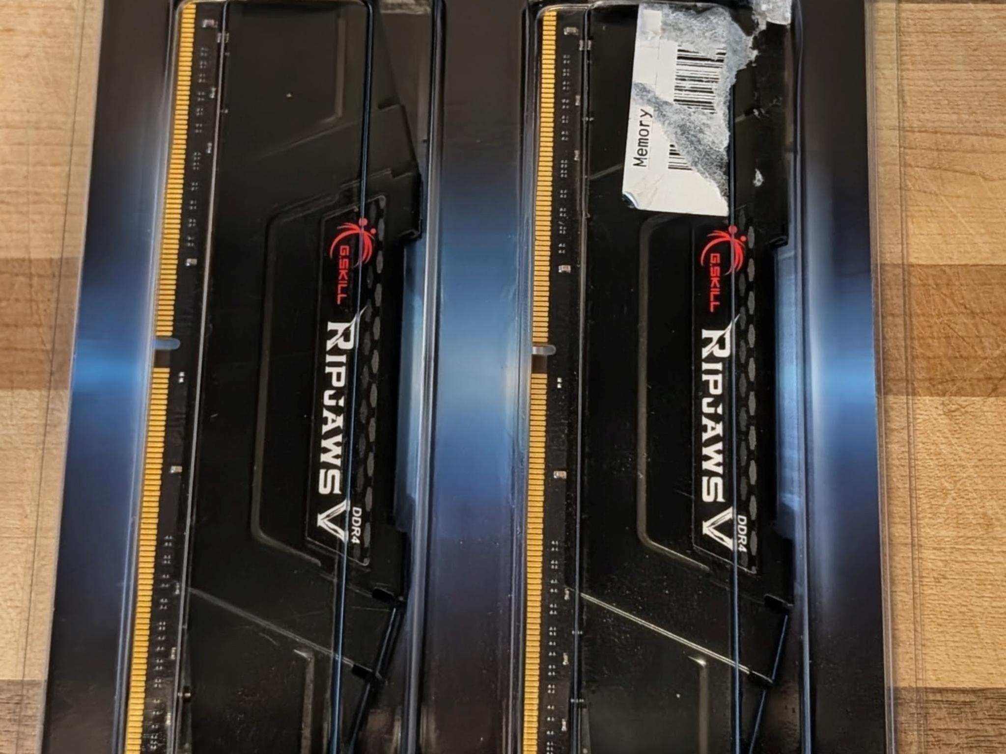 DDR4 32GB (2x16) Gskill Ripjaws