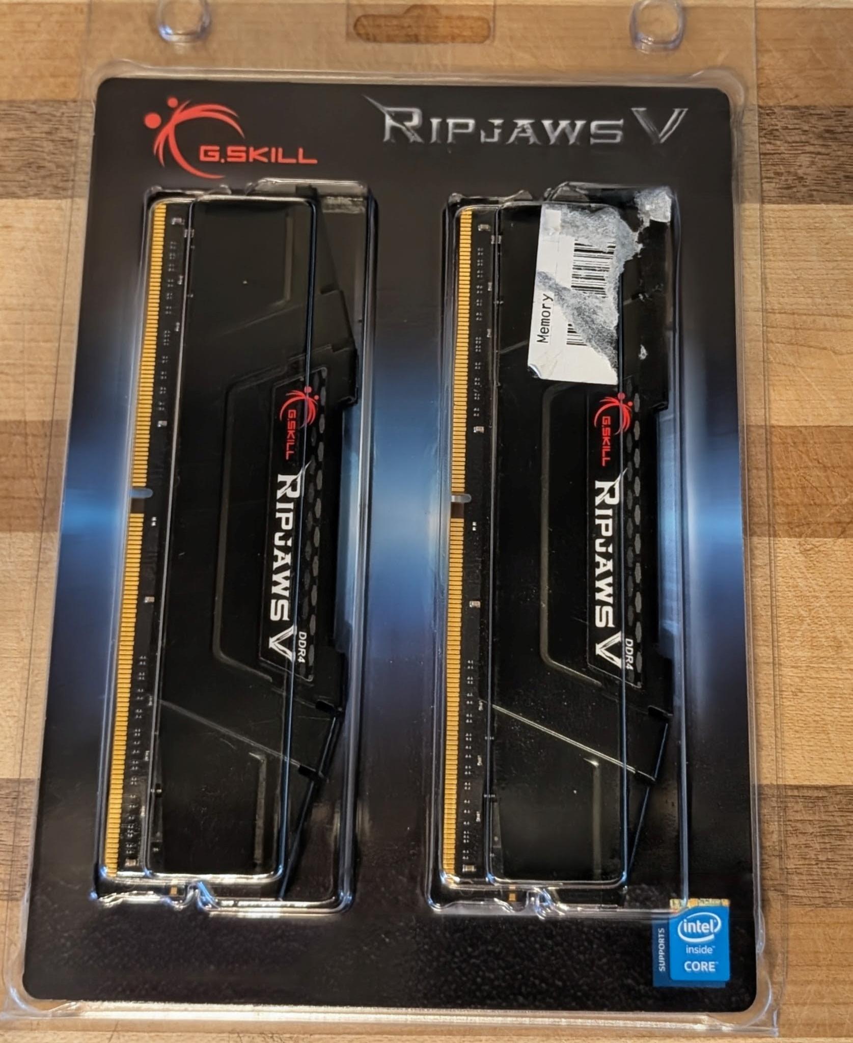 DDR4 32GB (2x16) Gskill Ripjaws
