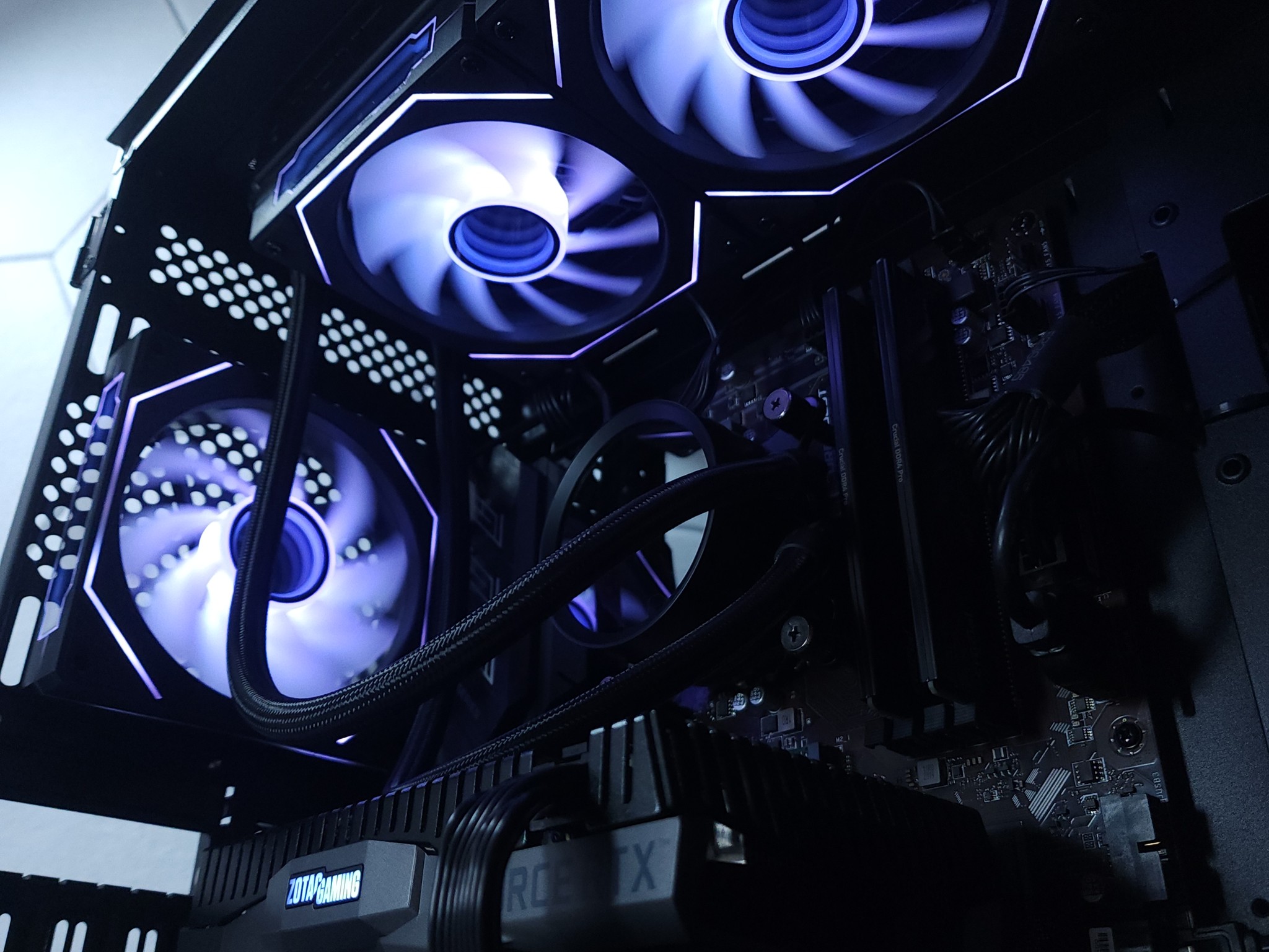 💙RTX 2070 | Core i5 9600K | 1080p Gaming Computer