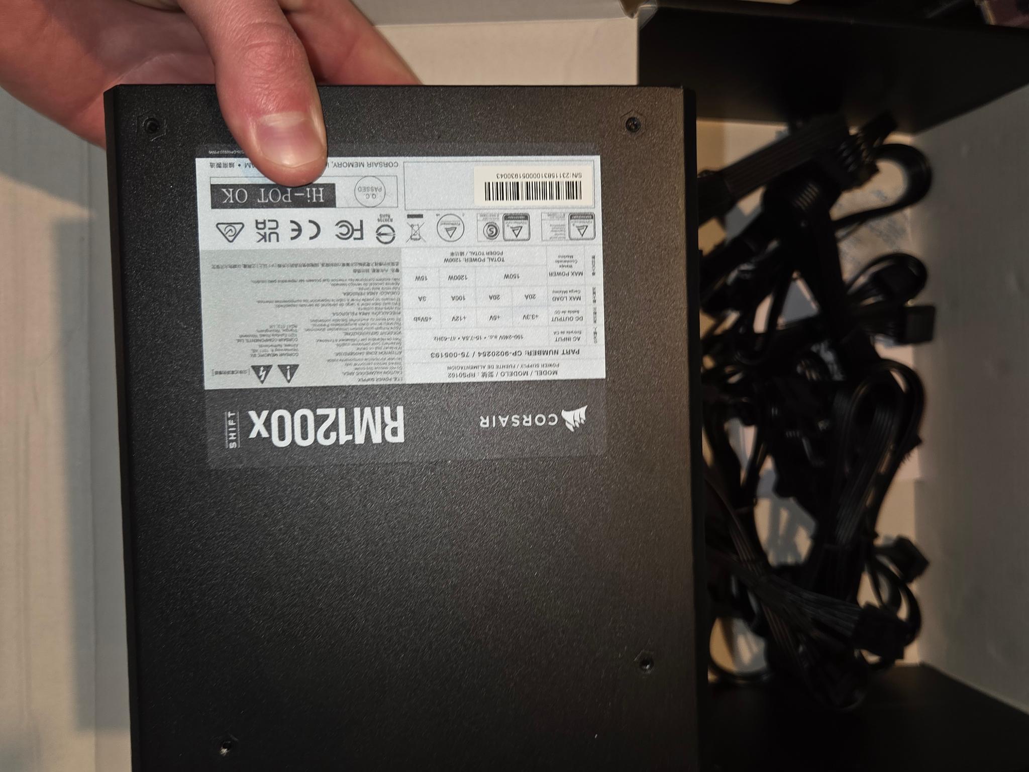 CORSAIR 1200W RMx Shift RM1200x Shift Fully Modular 80PLUS Gold ATX Power Supply