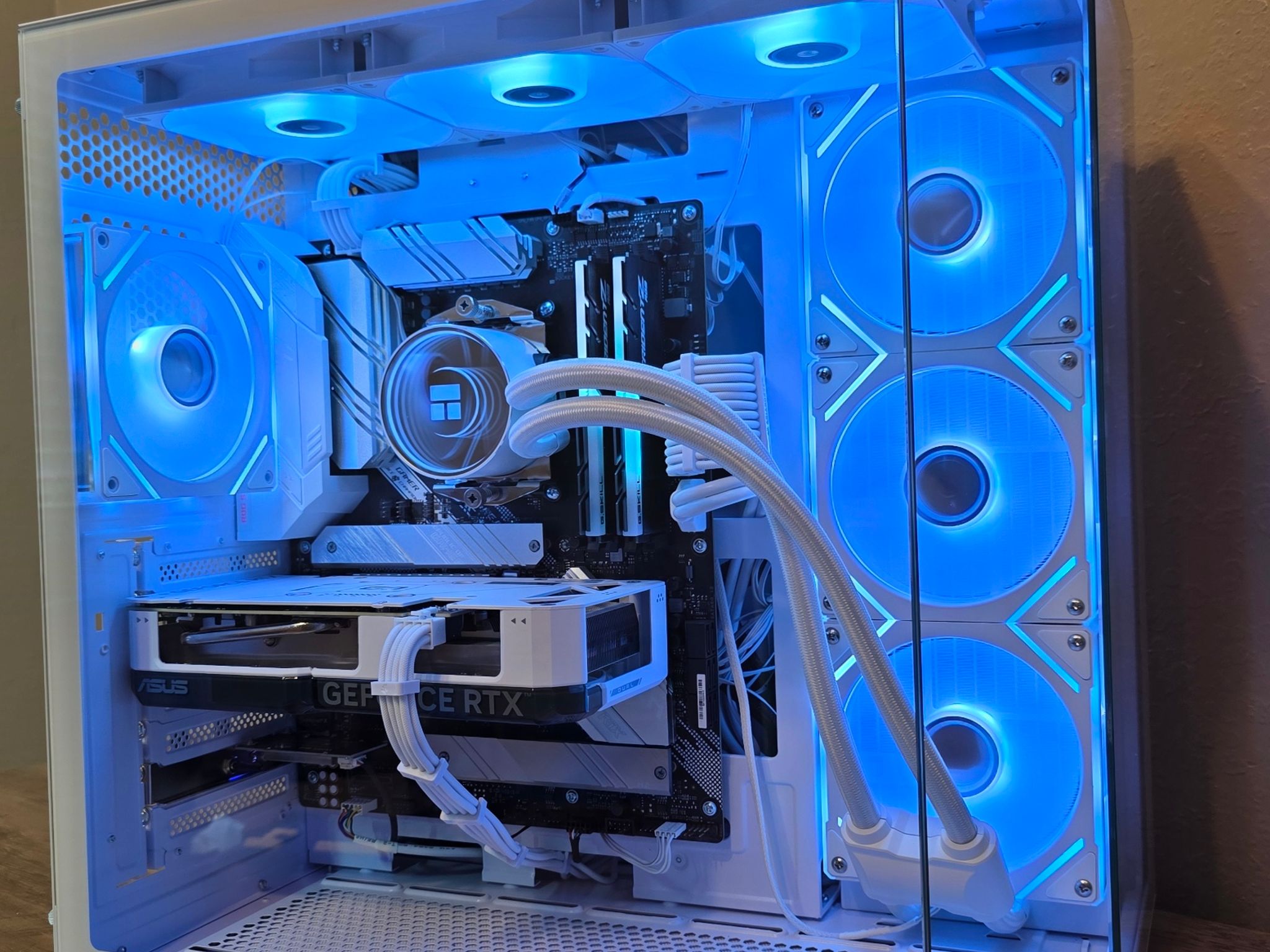 Custom All-White Gaming PC - Ryzen 9 5900X, RTX 4060 Ti, 32GB Trident Z RGB, 1TB 980 Pro