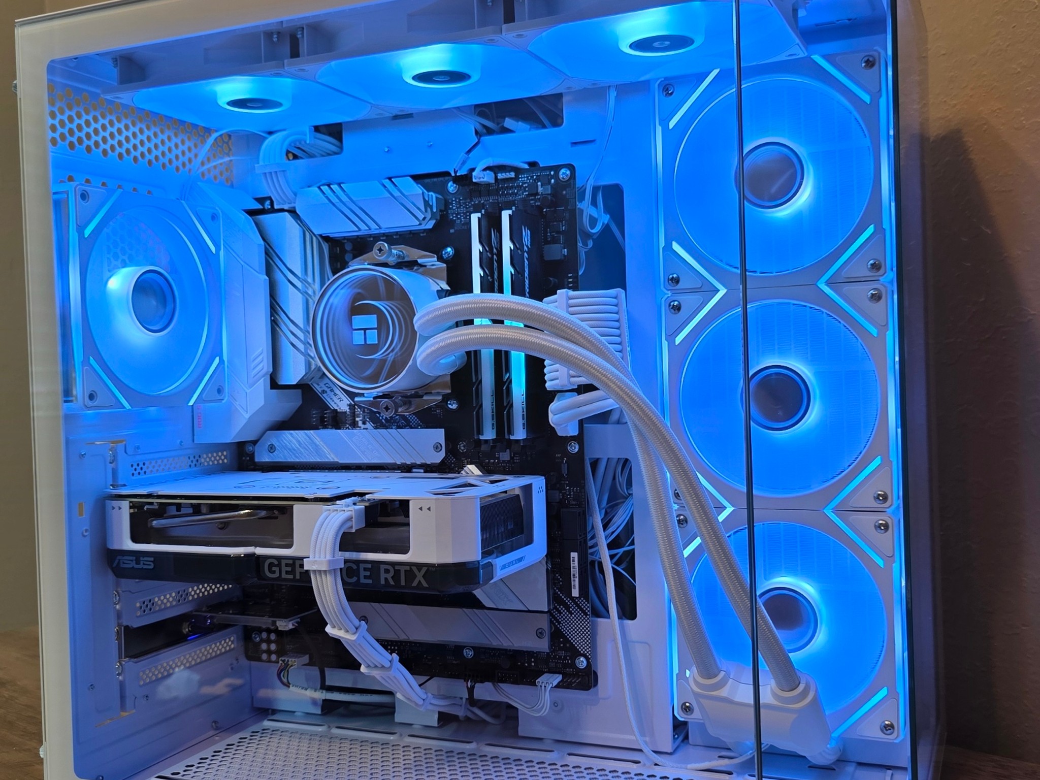 Custom All-White Gaming PC - Ryzen 9 5900X, RTX 4060 Ti, 32GB Trident Z RGB, 1TB 980 Pro
