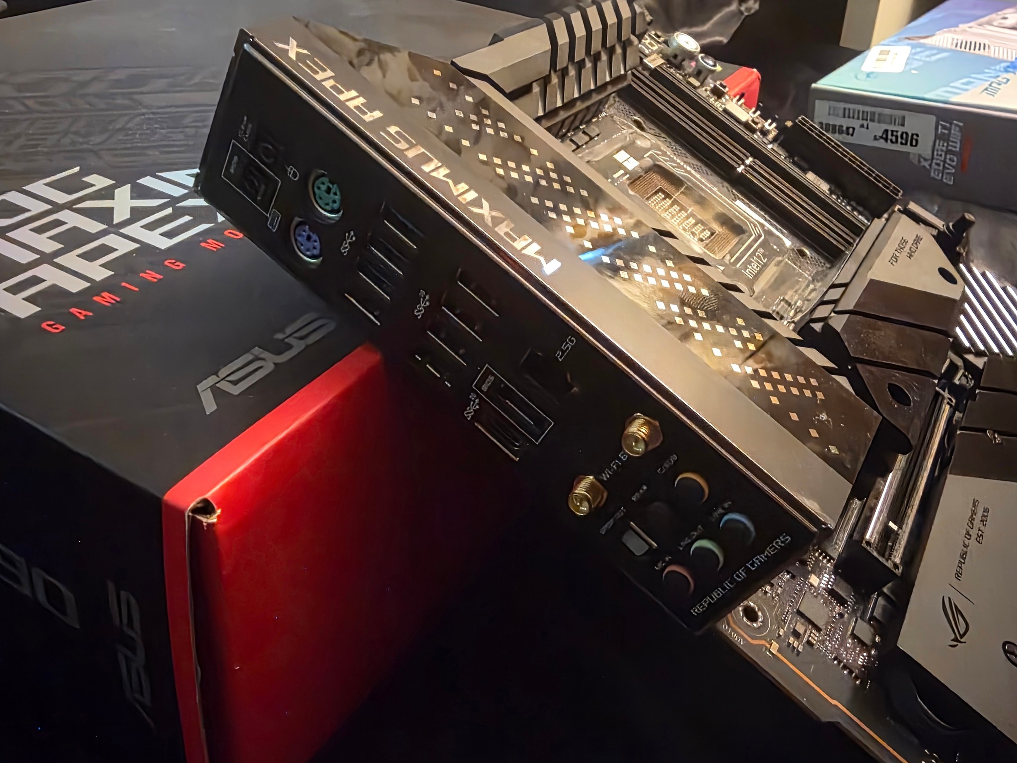 Rog maximus z690 apex (bios updated)
