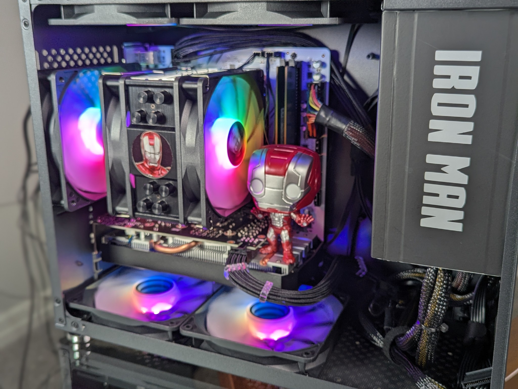 The Ironman Mk.5 Portable Gaming PC | AMD Ryzen 5 x Nvidia GTX 1660 Super | 16 GB RAM | 512GB SSD