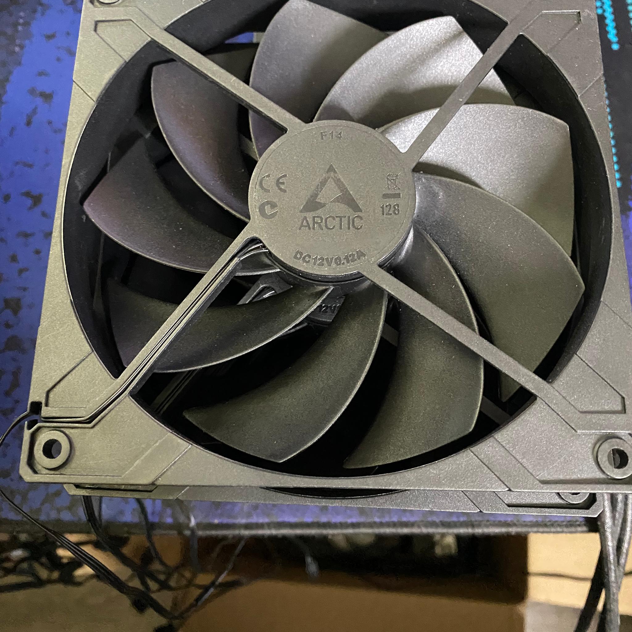 Artic P14 PWM PST | Pressure-optimised 140 mm 5x